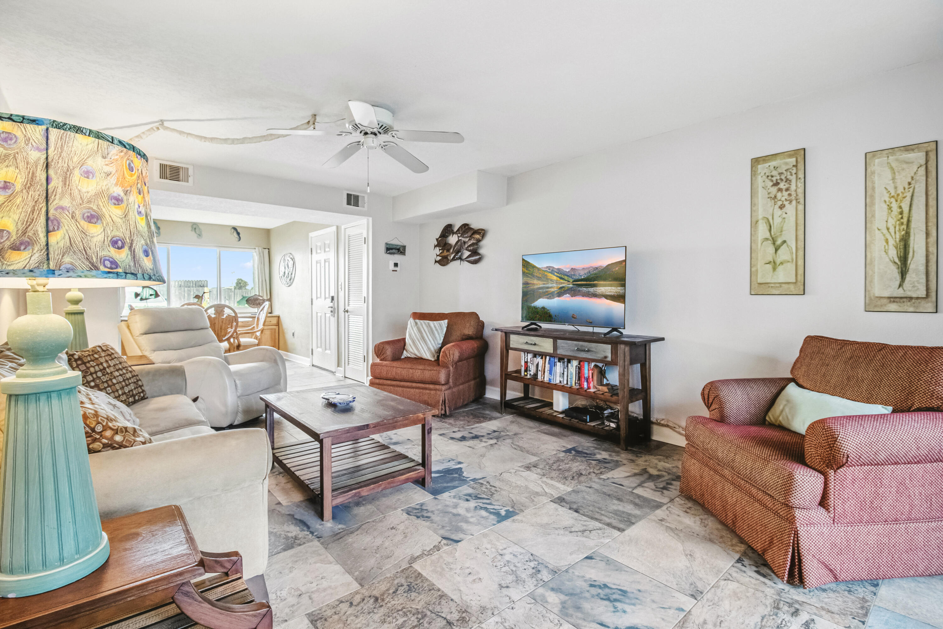 SEASPRAY CONDO - Residential