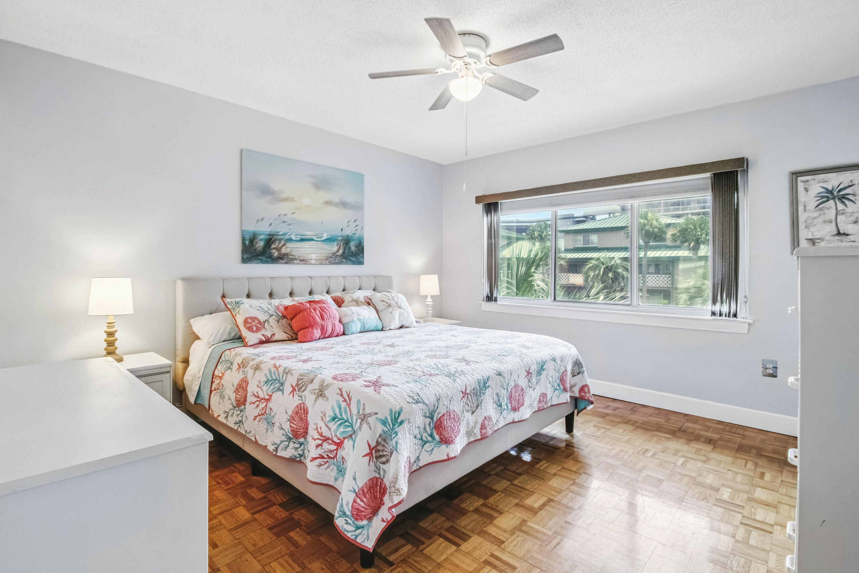 SEASPRAY CONDO - Residential