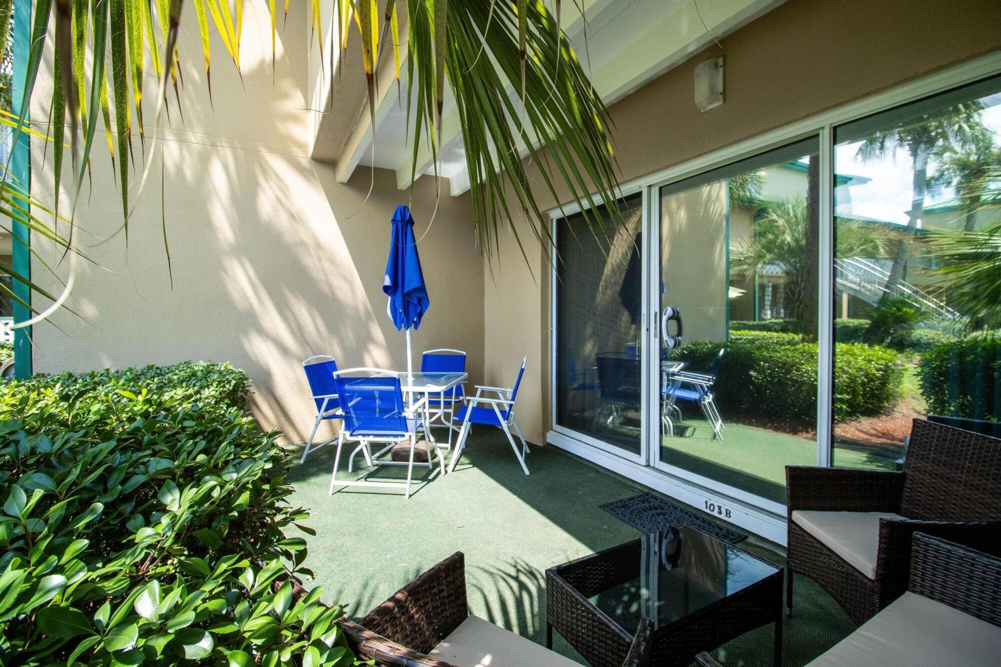 SEASPRAY CONDO - Residential