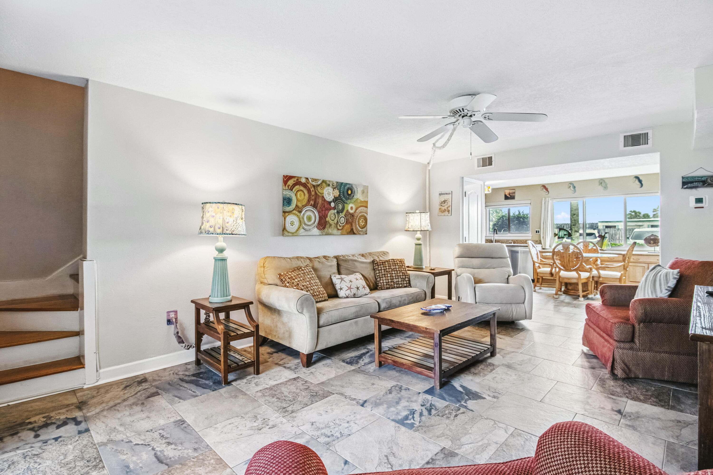 SEASPRAY CONDO - Residential