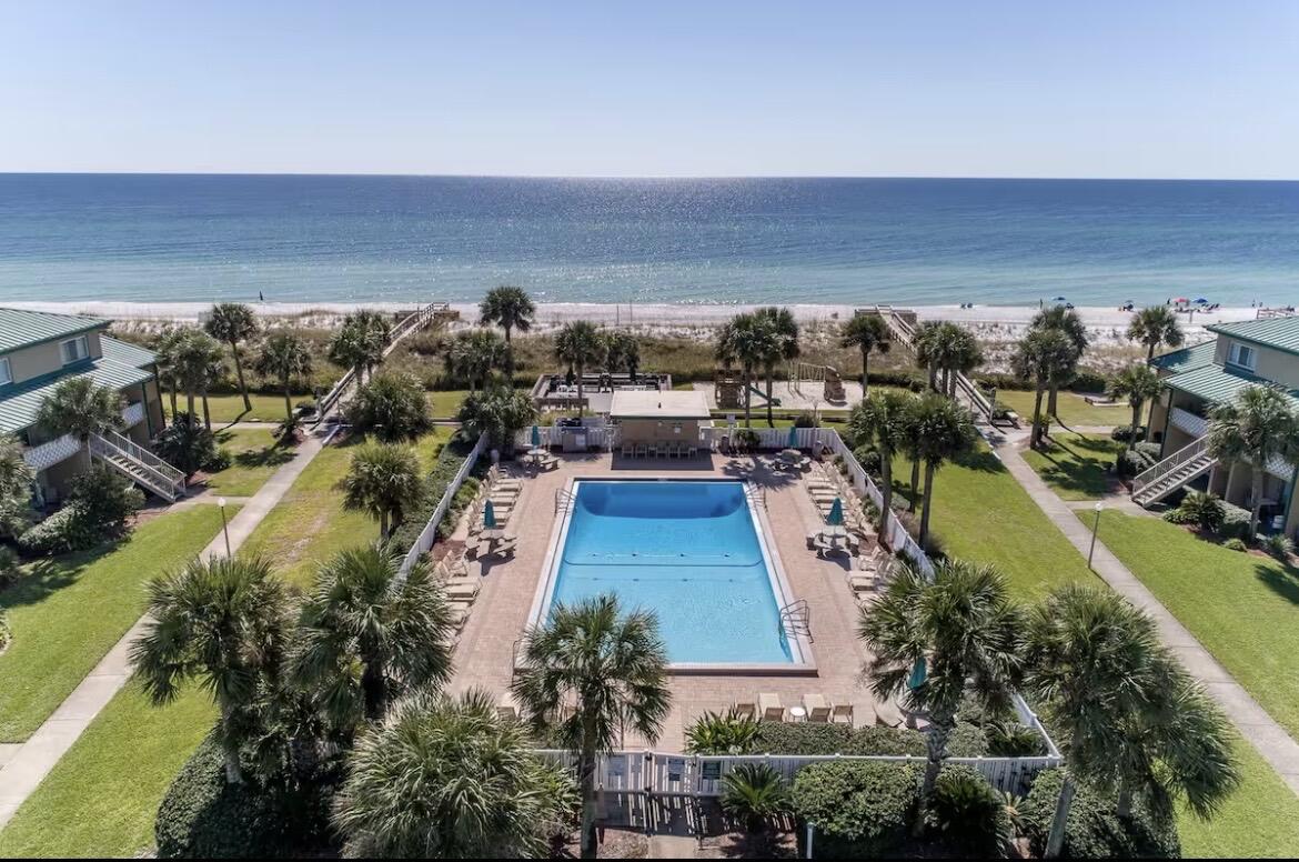 SEASPRAY CONDO - Residential