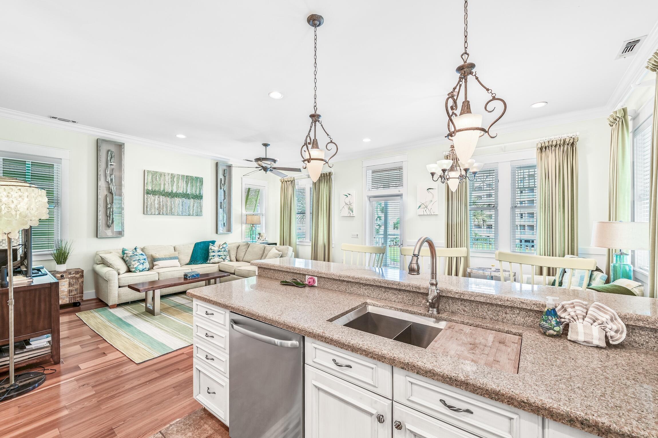 DESTIN POINTE - Residential