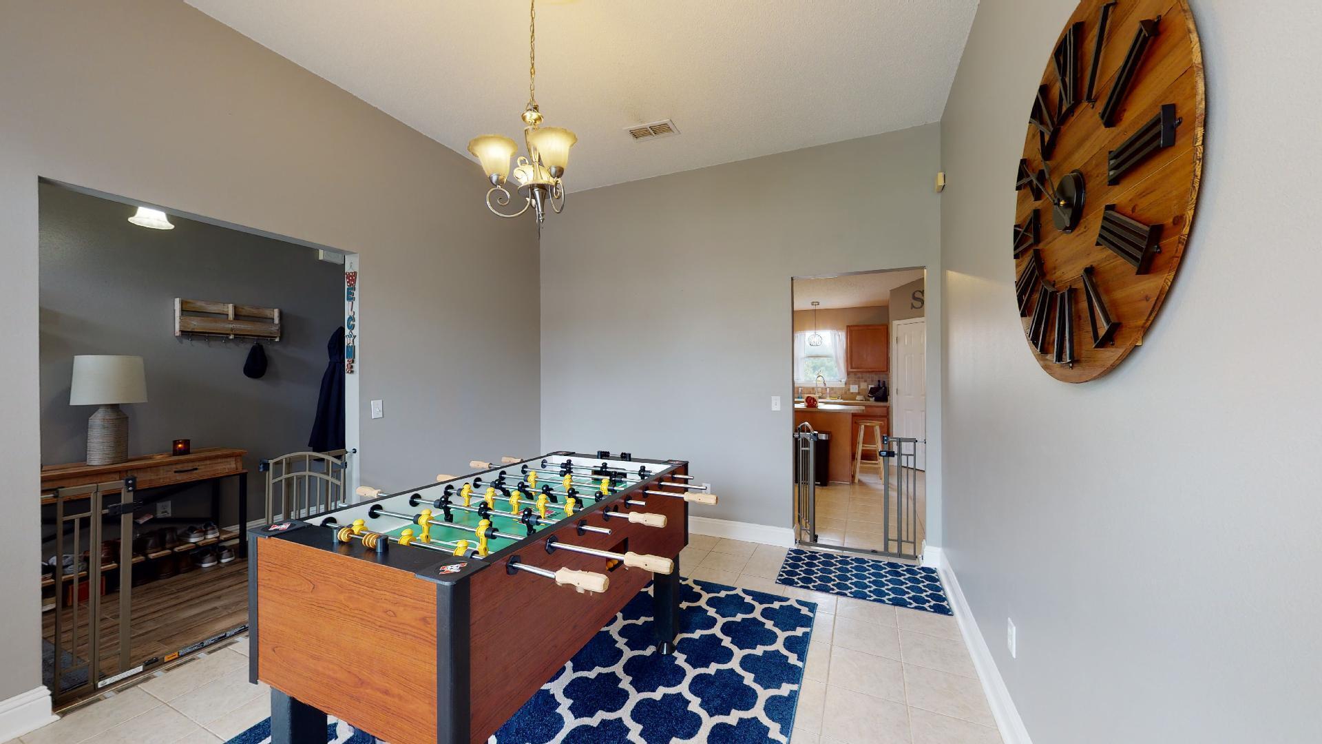 COUNTRY VIEW 10TH - Residential