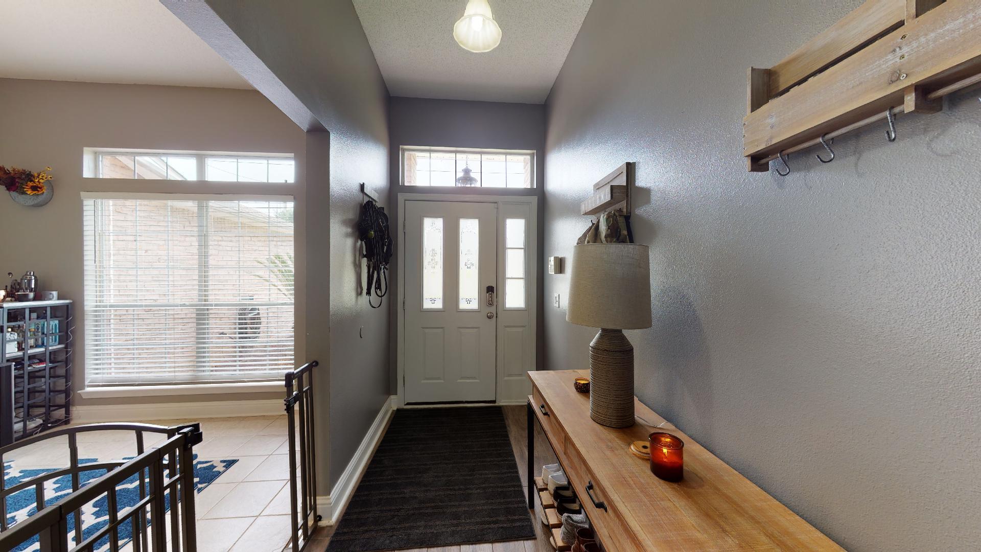 COUNTRY VIEW 10TH - Residential