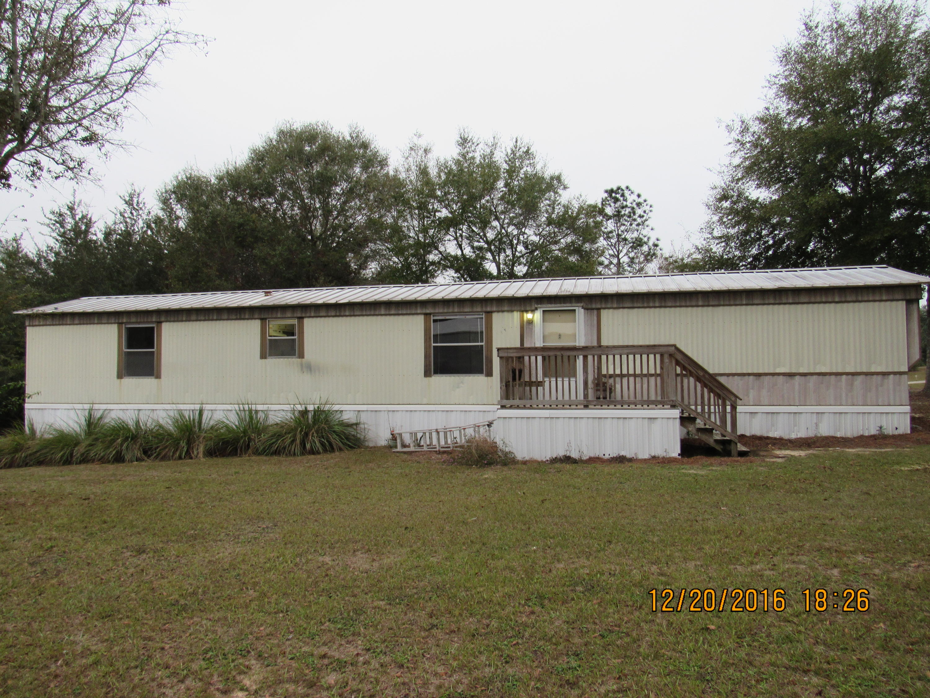 ***Move-in special-- 1/2 off the first month's rent*** Available Mar 7, 2018. This 3 bedroom 2 bath home is prime, affordable housing in Defuniak Springs near the quiet Juniper Lake. Community mobile home park is manicured and conveniently located. This particular end unit has been updated and is HUD subsidy approved. Washer/dryer hookup. No inside smoking; pets may be allowed pending homeowner approval.