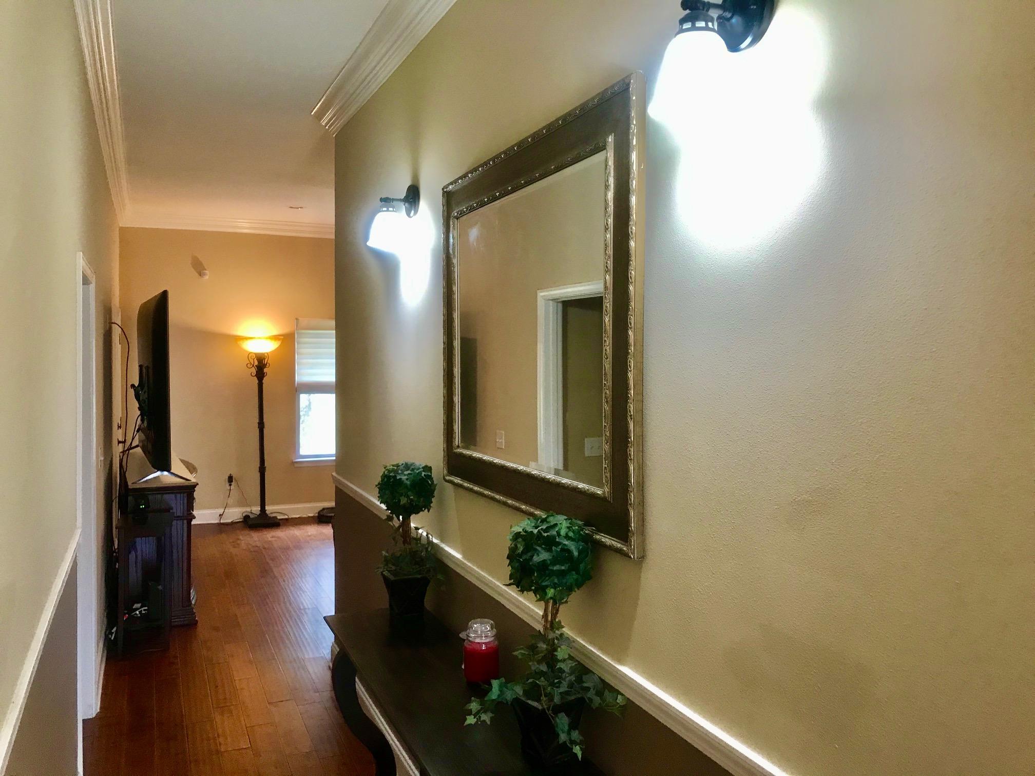 COLONIAL HEIGHTS - Residential