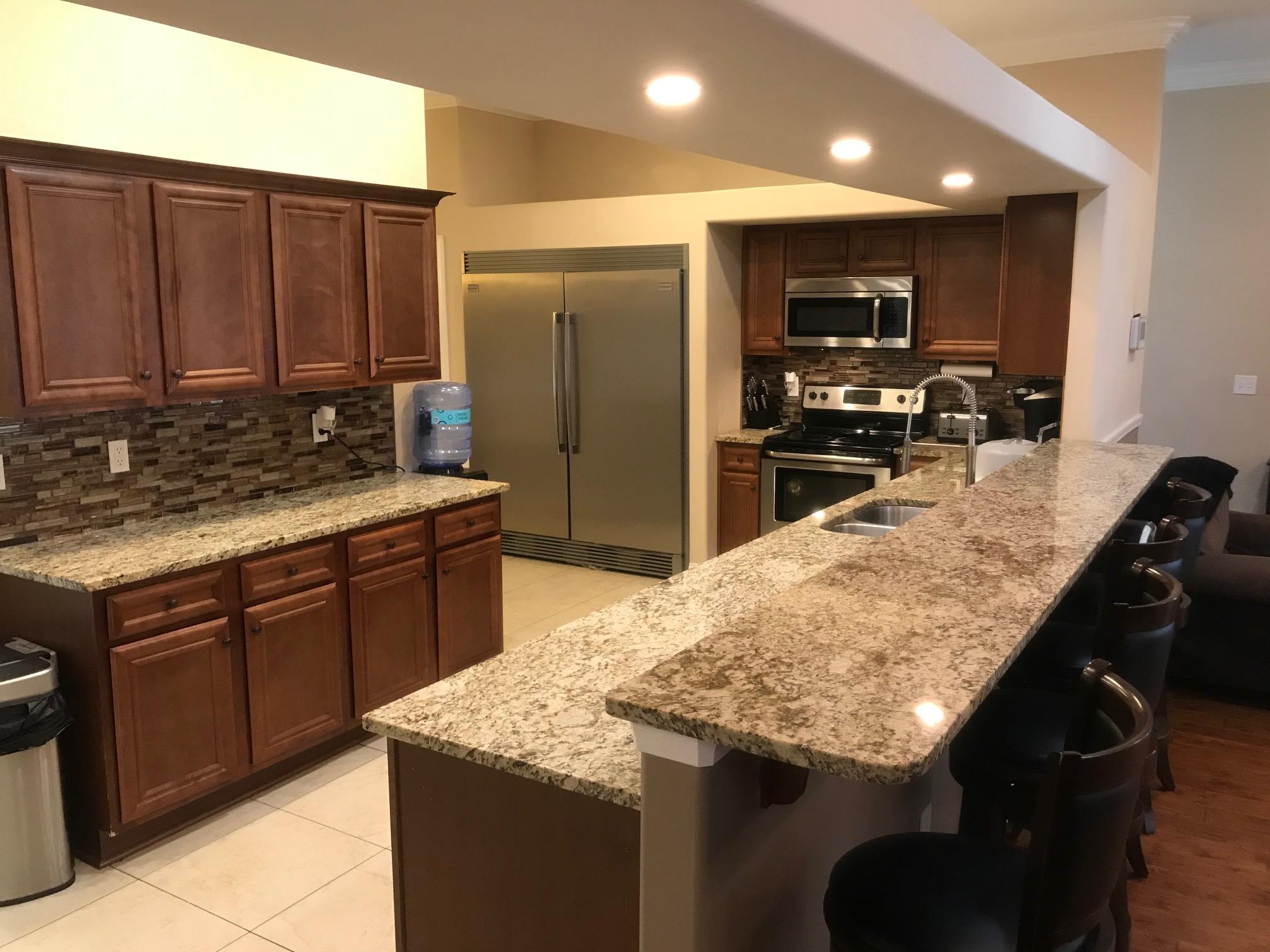 COLONIAL HEIGHTS - Residential