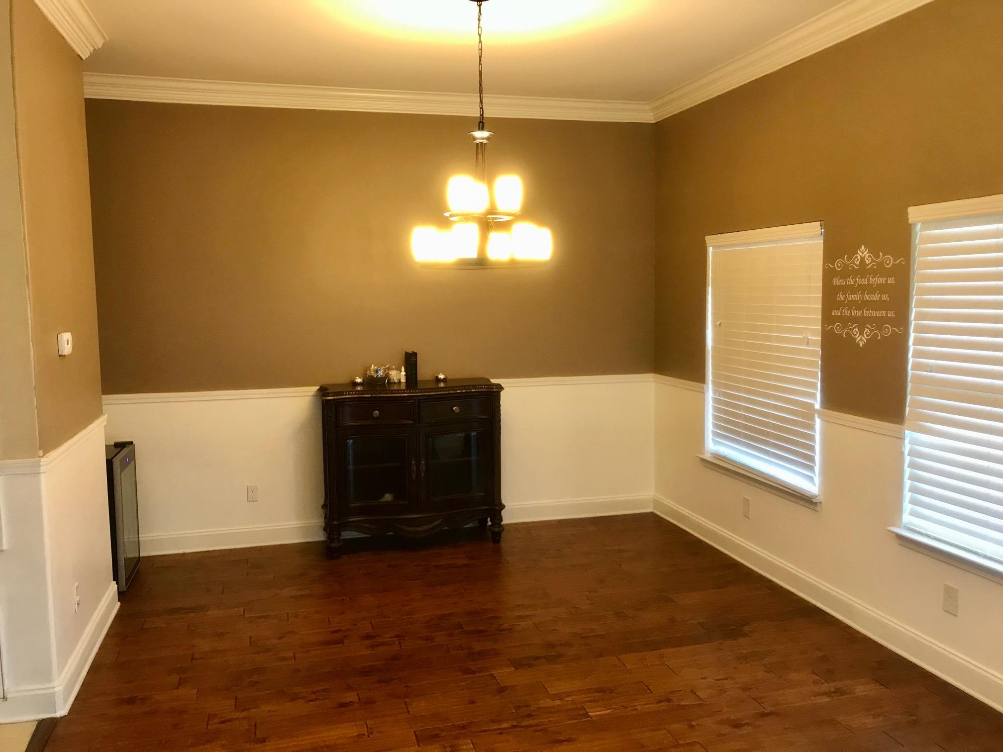 COLONIAL HEIGHTS - Residential