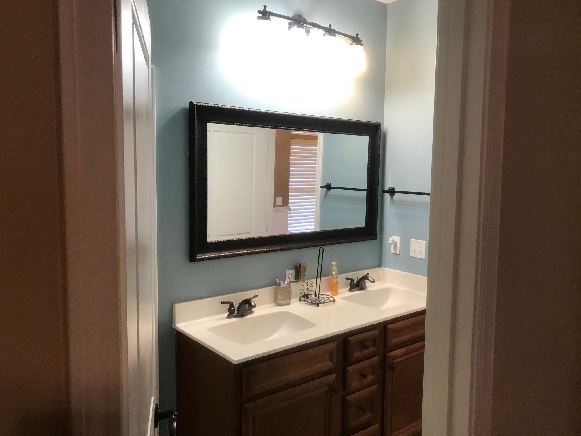 COLONIAL HEIGHTS - Residential