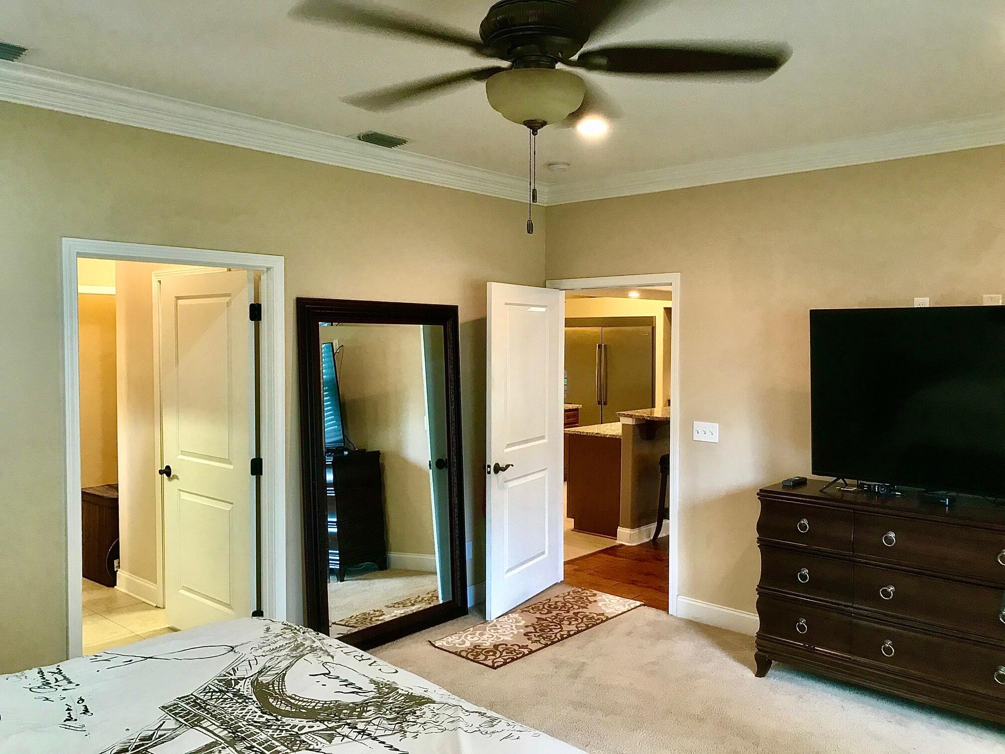 COLONIAL HEIGHTS - Residential