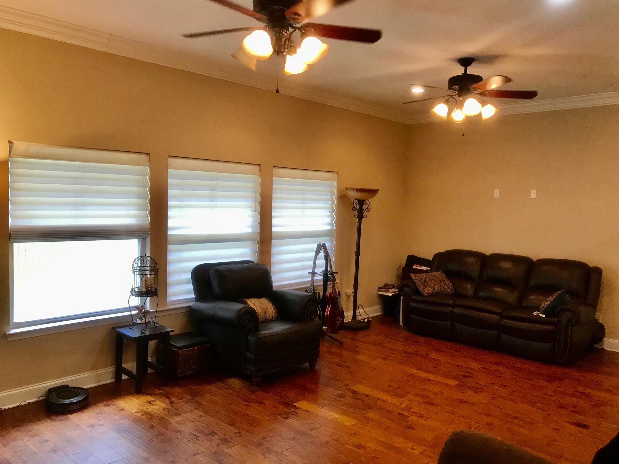 COLONIAL HEIGHTS - Residential