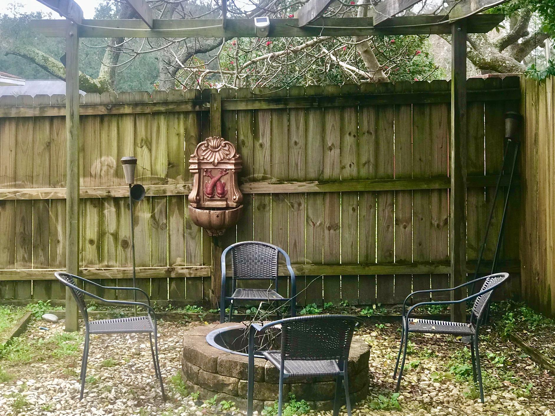 COLONIAL HEIGHTS - Residential