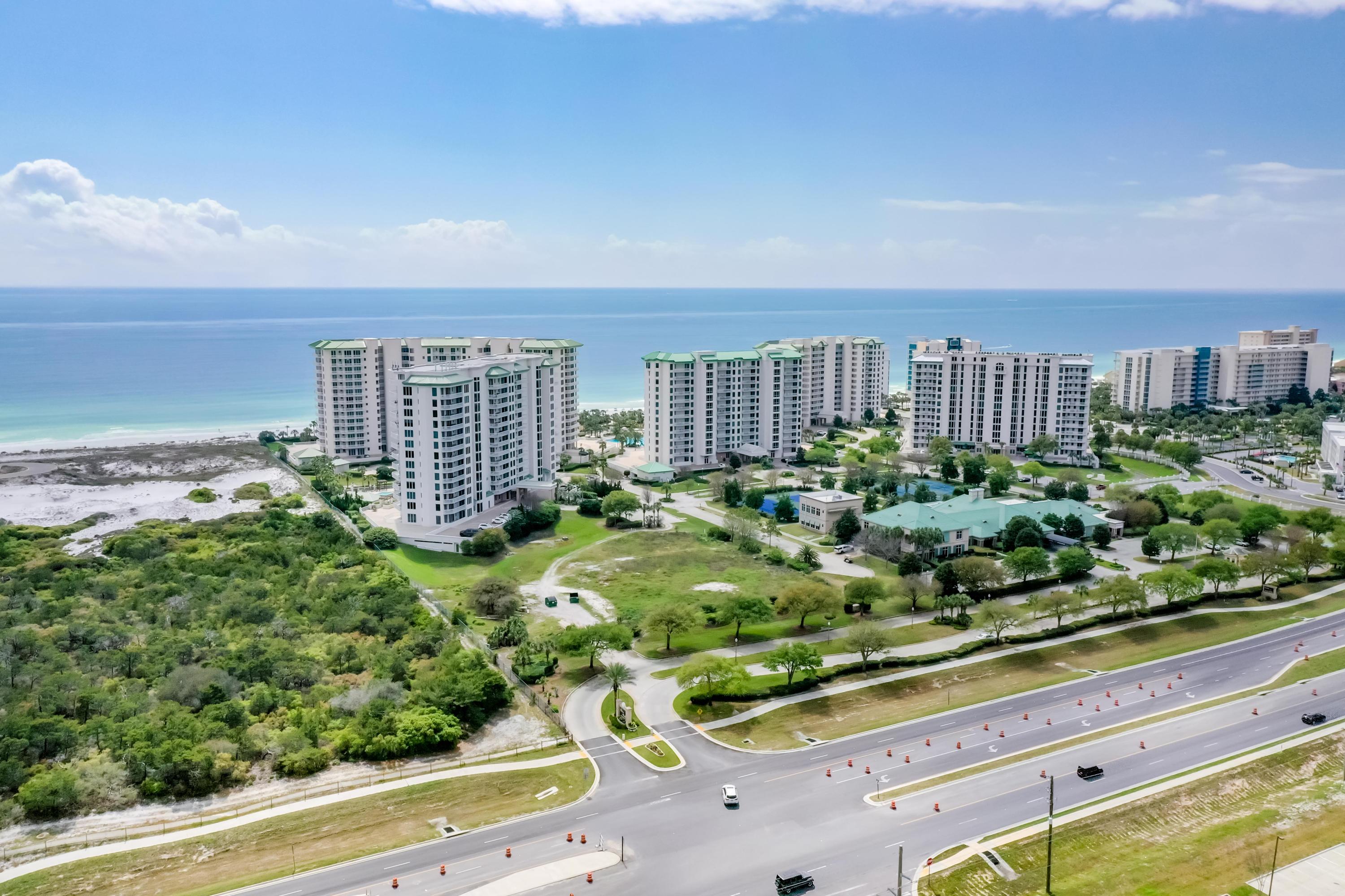 ST. LUCIA AT SILVER SHELLS - Residential