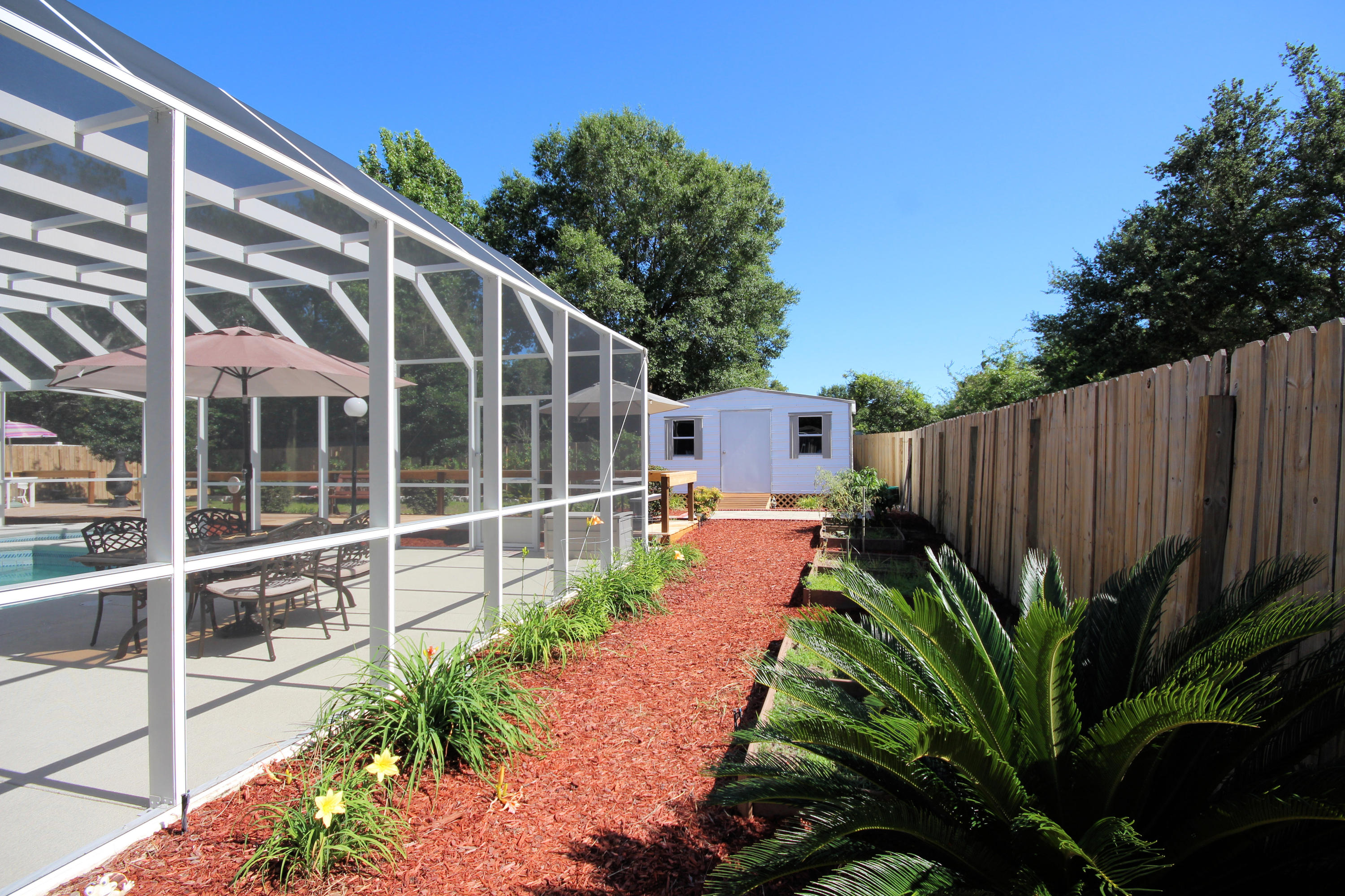 QUAIL TRAIL - Residential