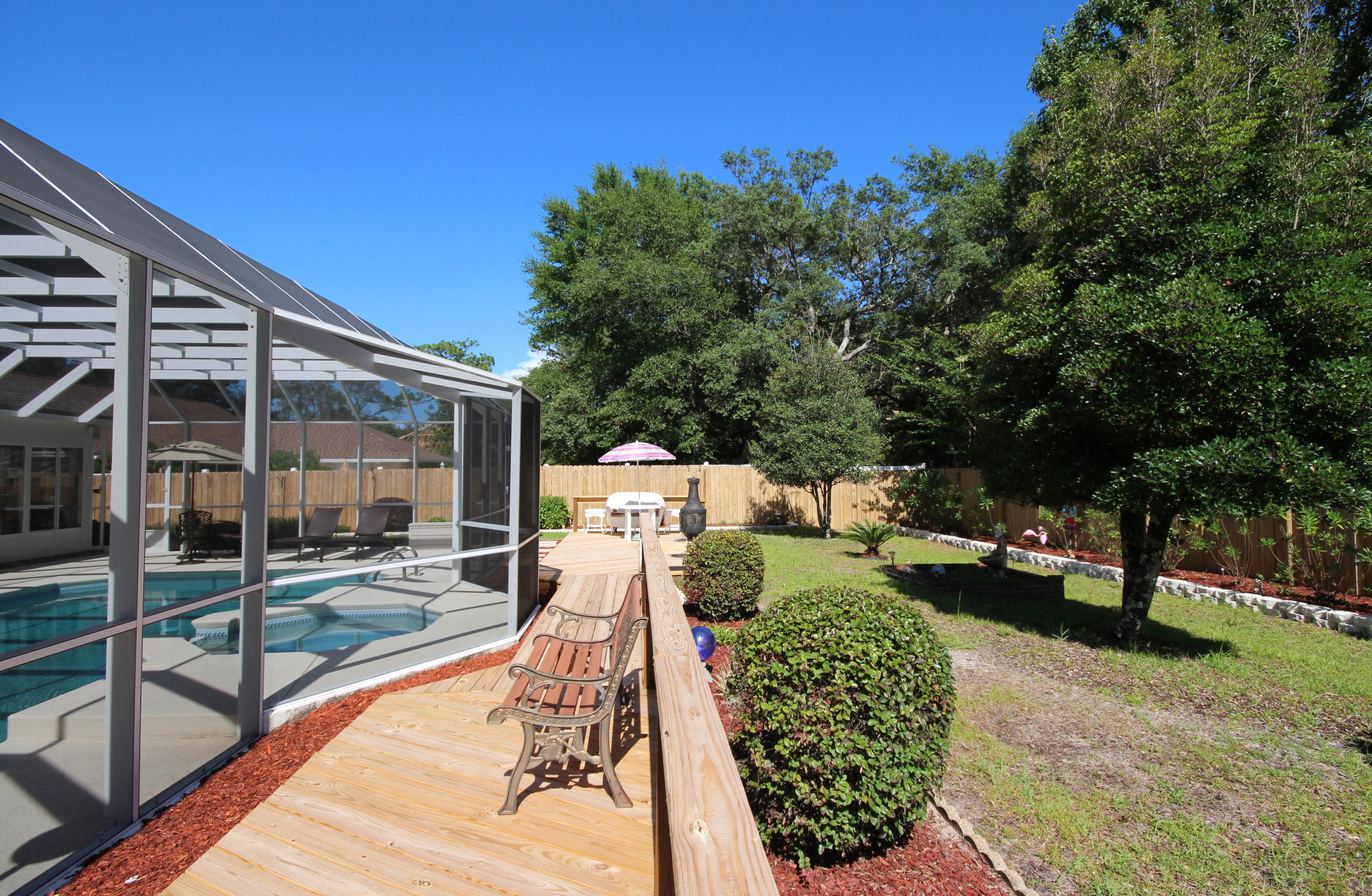 QUAIL TRAIL - Residential