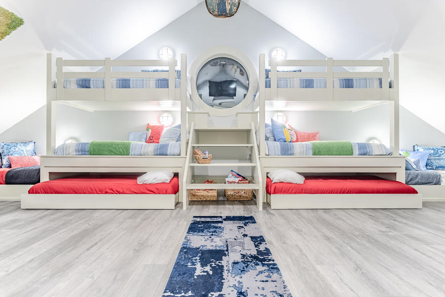 BELAIRE ESTATES - Residential