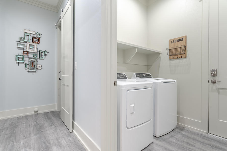 BELAIRE ESTATES - Residential