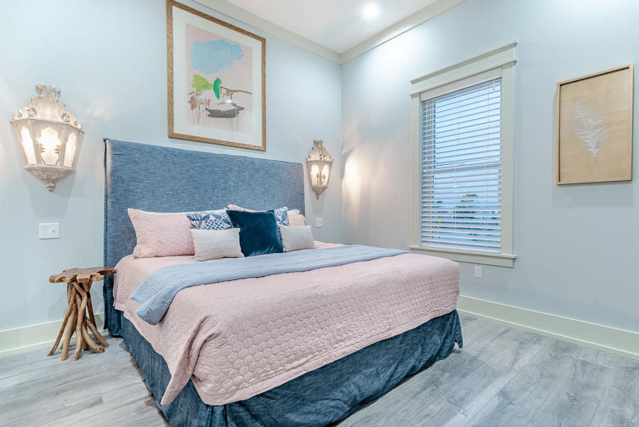 BELAIRE ESTATES - Residential