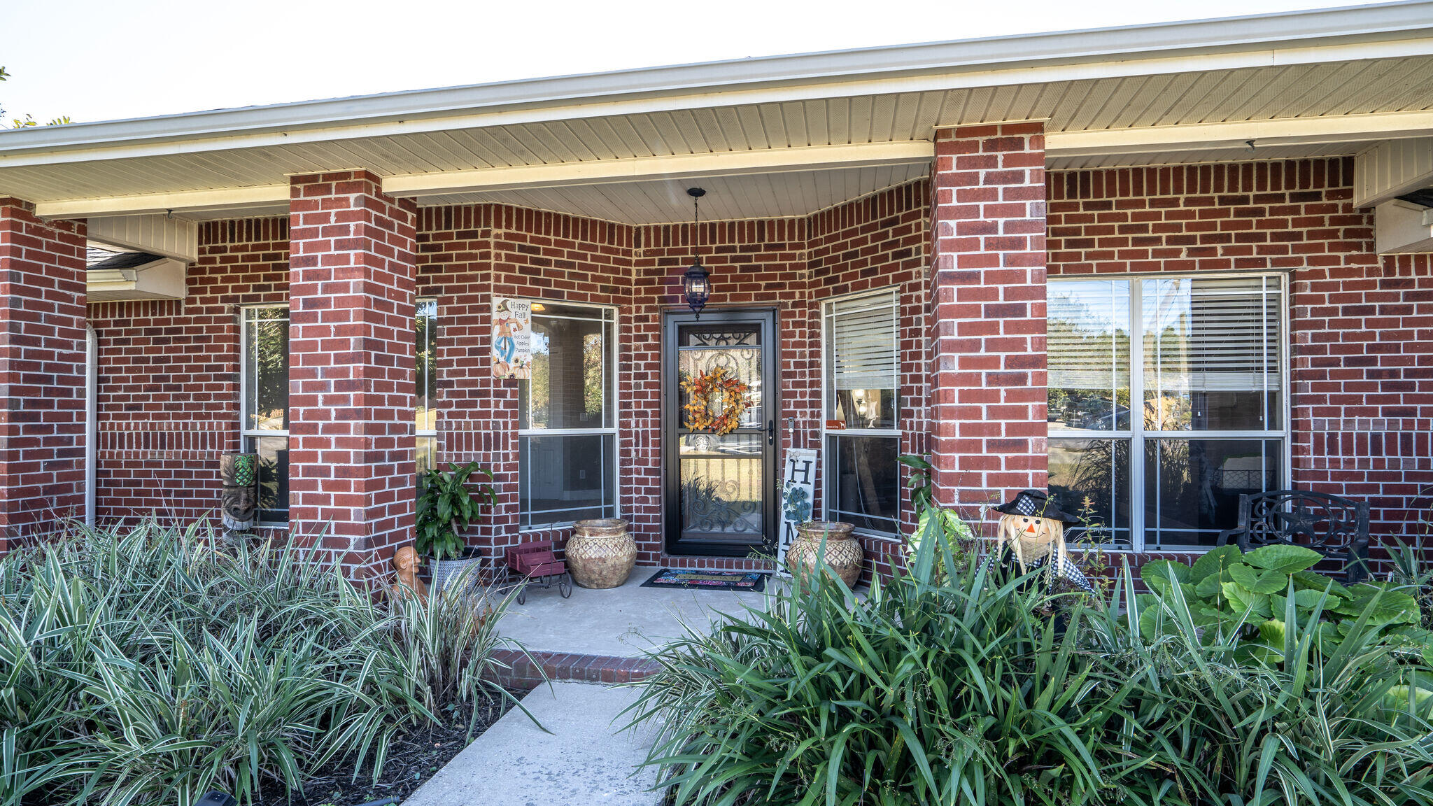 HOLLEY BY THE SEA - Residential