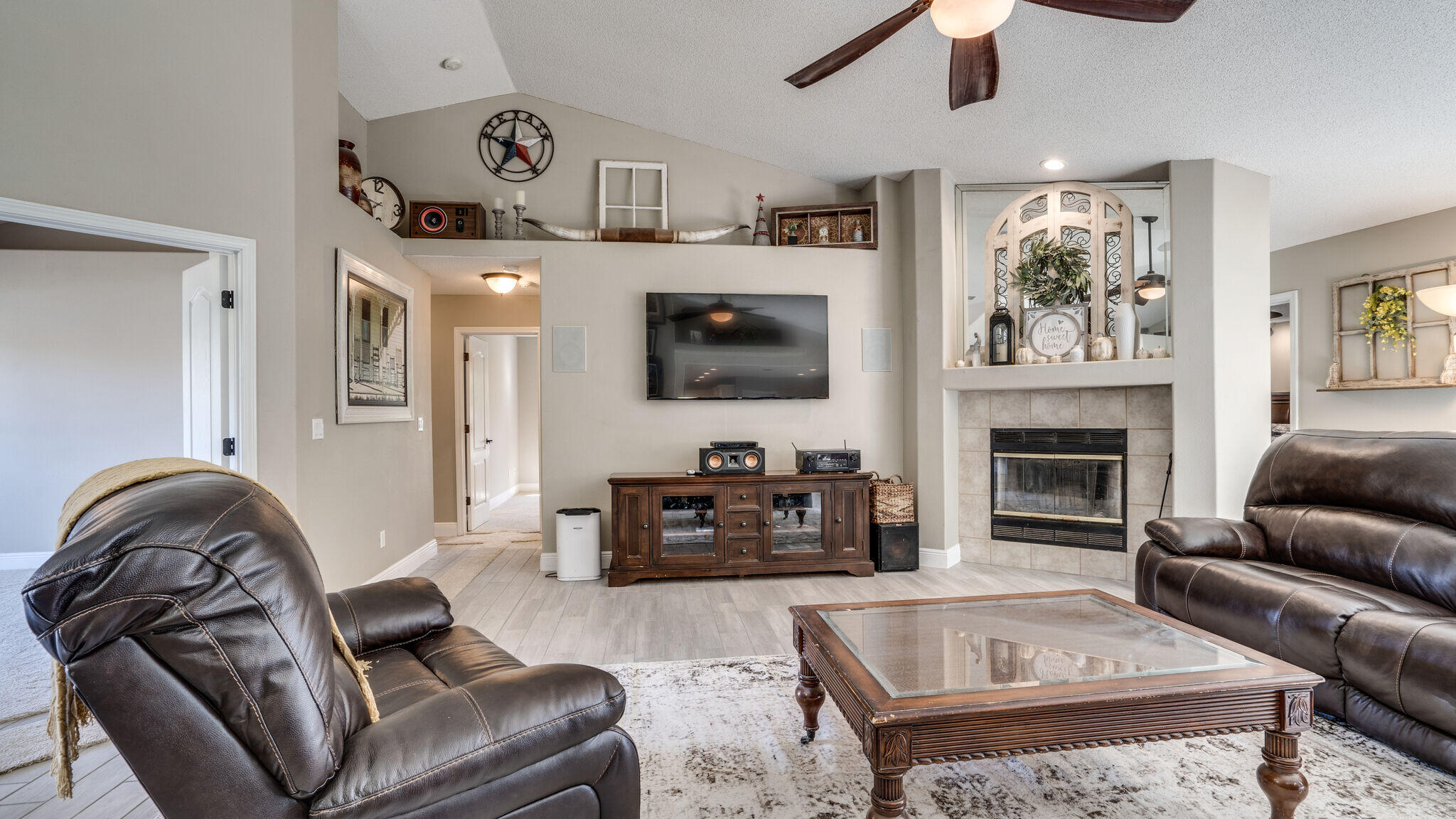 HOLLEY BY THE SEA - Residential