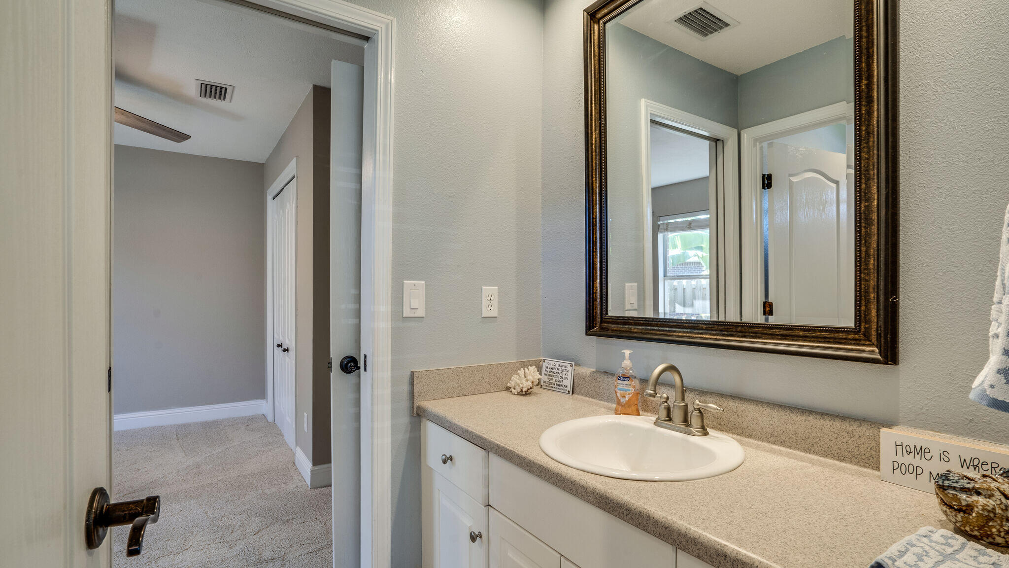 HOLLEY BY THE SEA - Residential