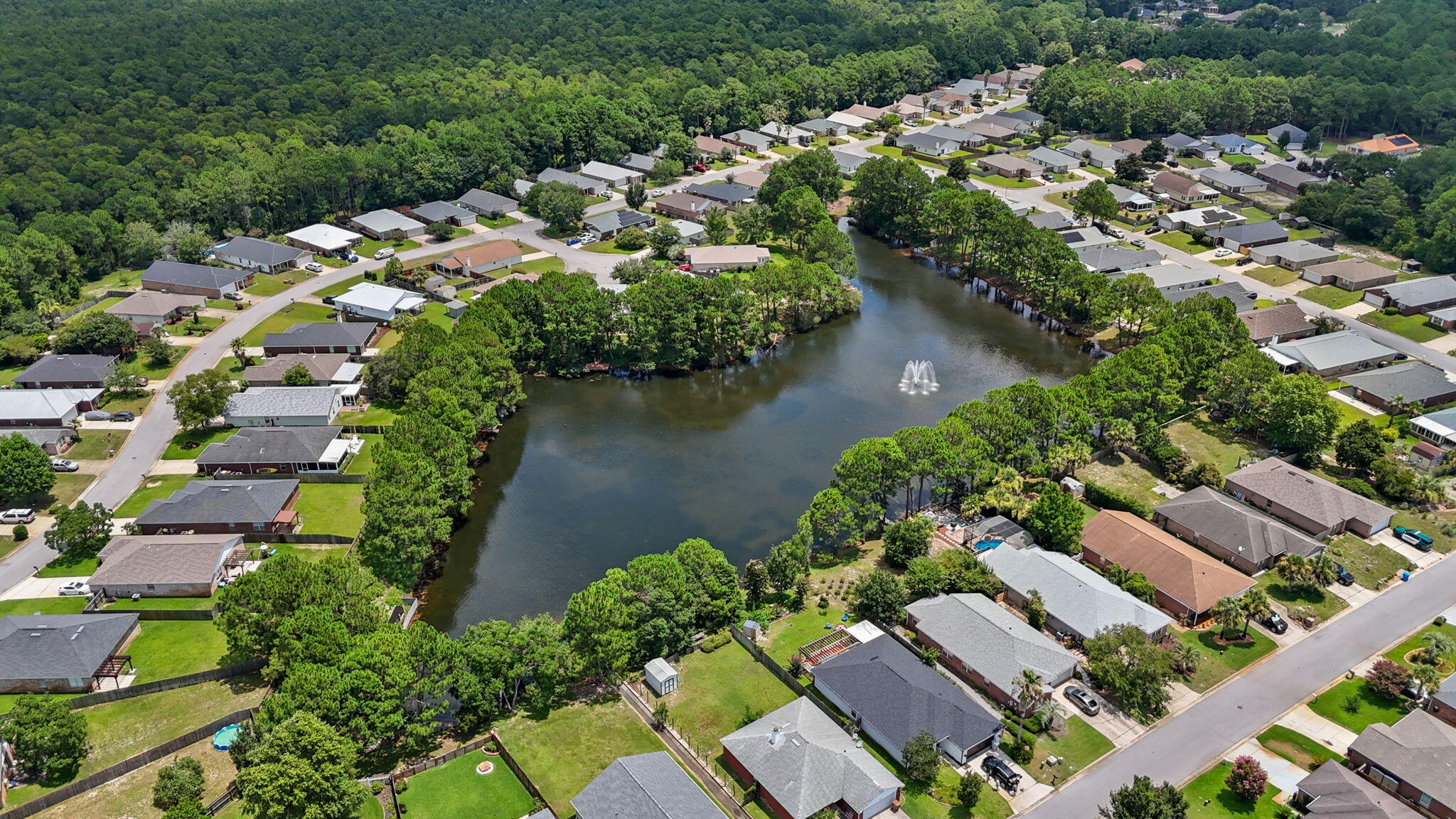 HIDDEN SHORES - Residential