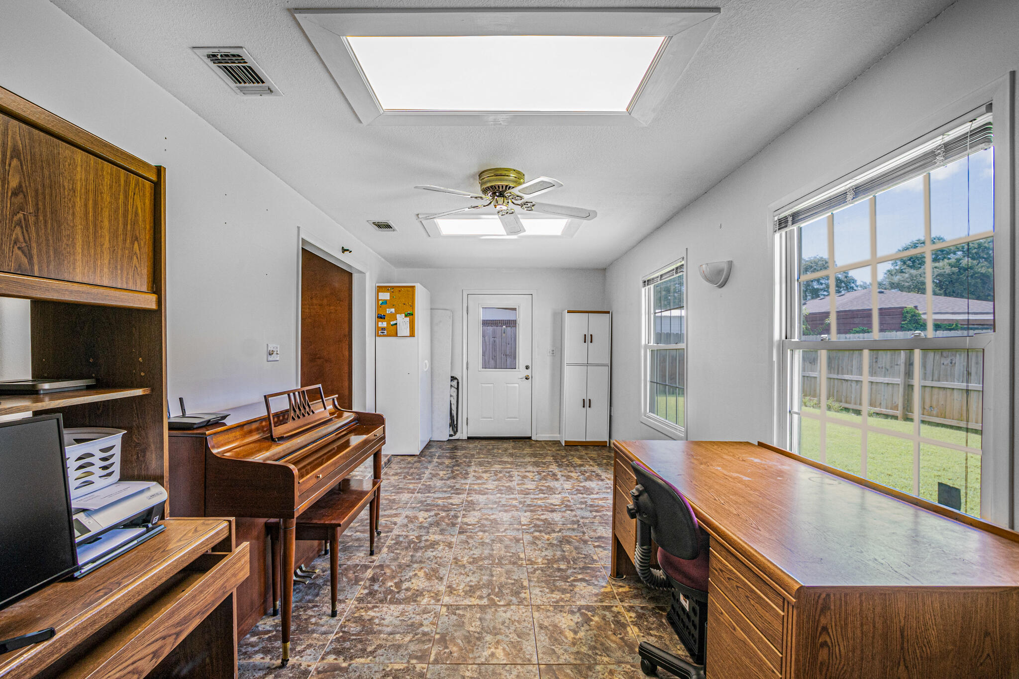 GABLE ESTATES - Residential