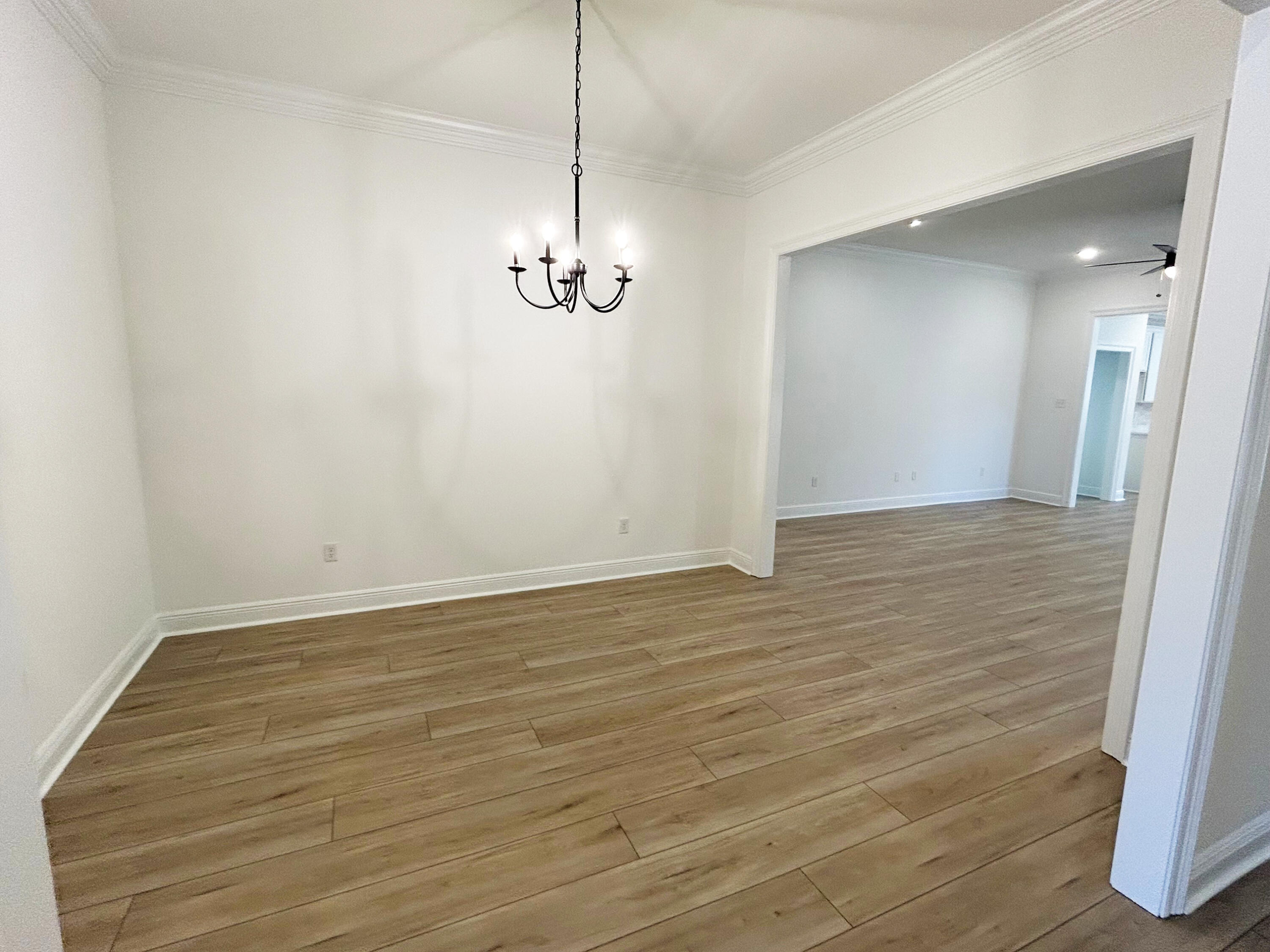 YOUNG OAKS - Residential