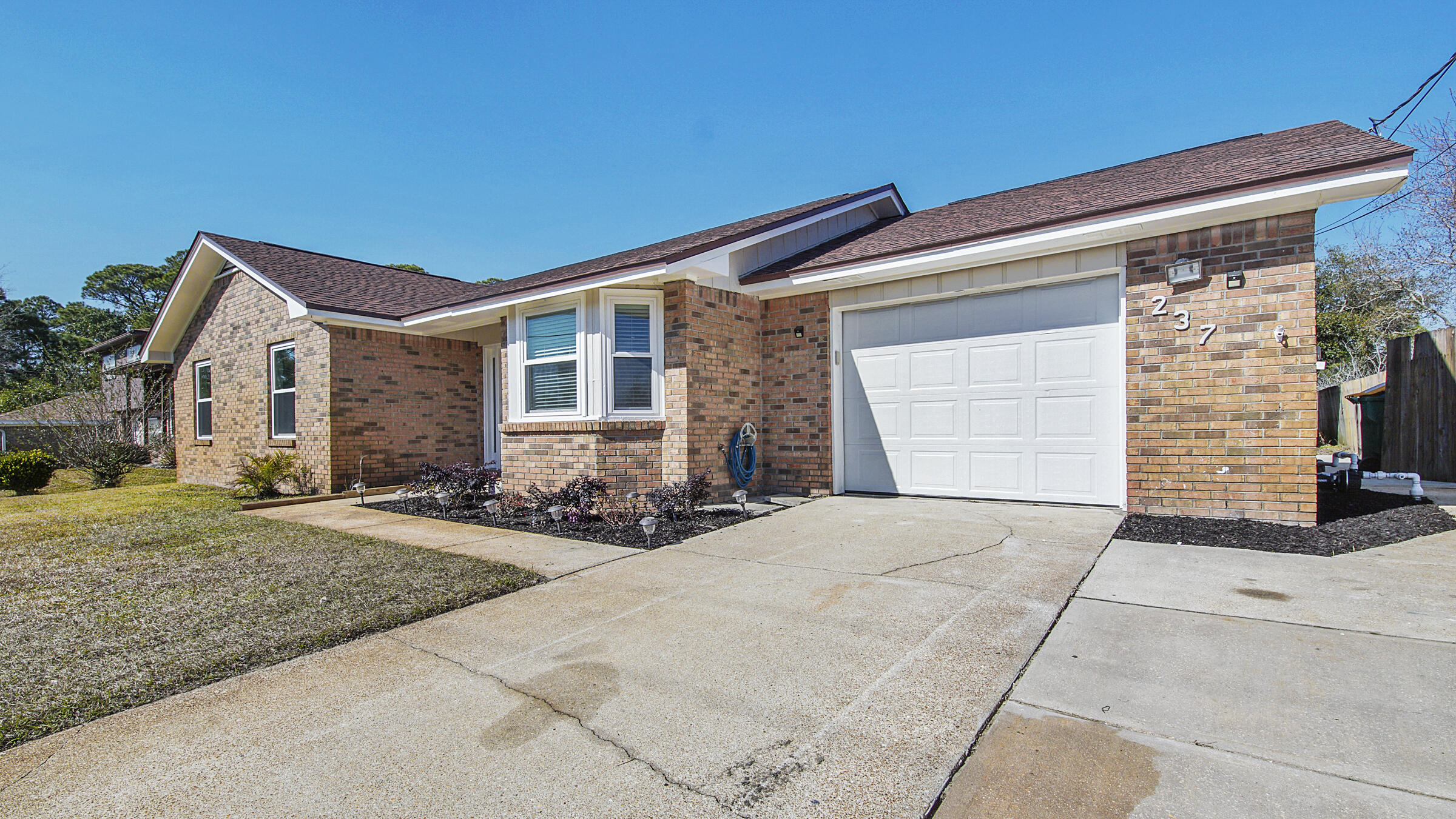 CIMARRON ESTATES - Residential