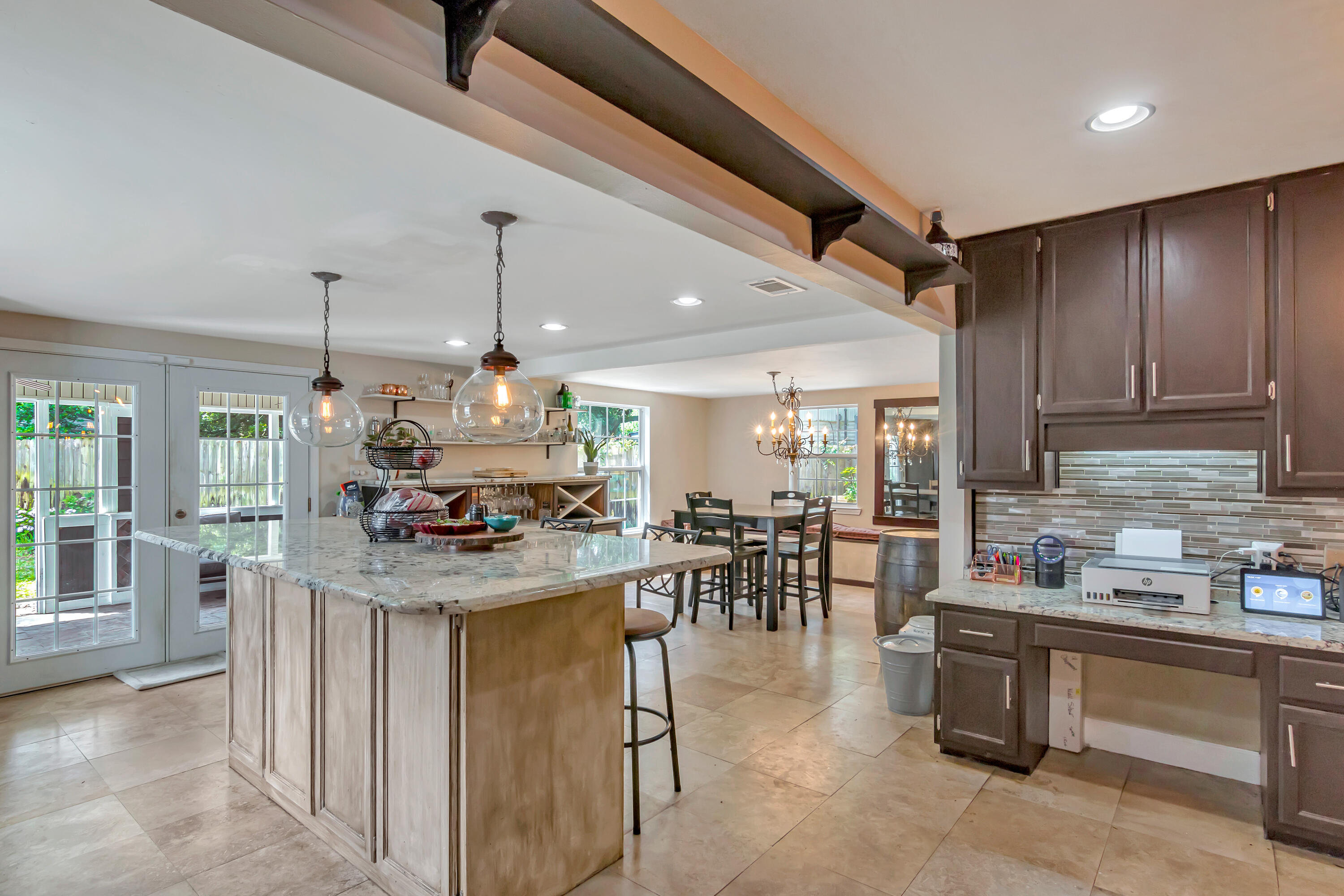 GARNIERS BEACH 3RD - Residential