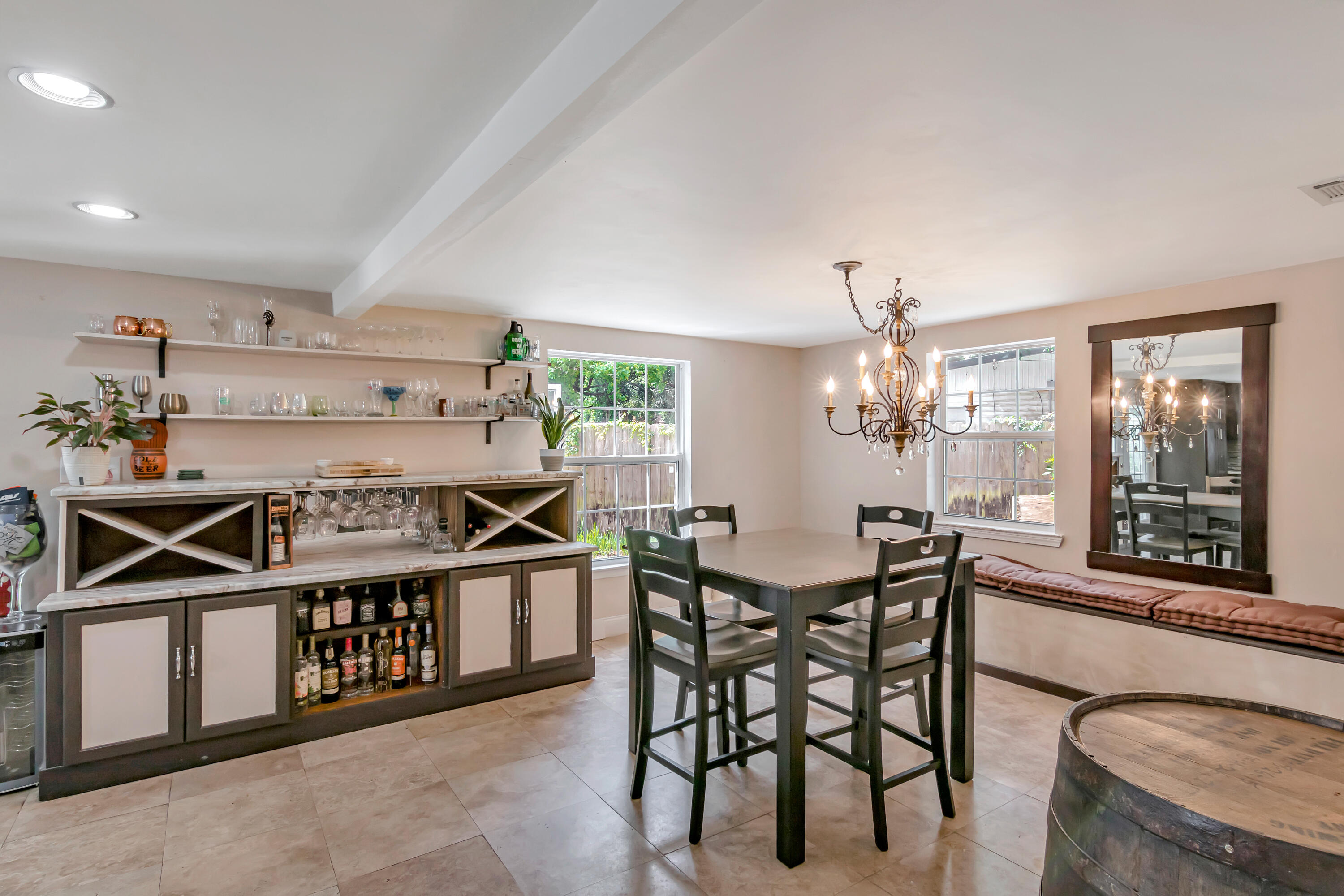 GARNIERS BEACH 3RD - Residential