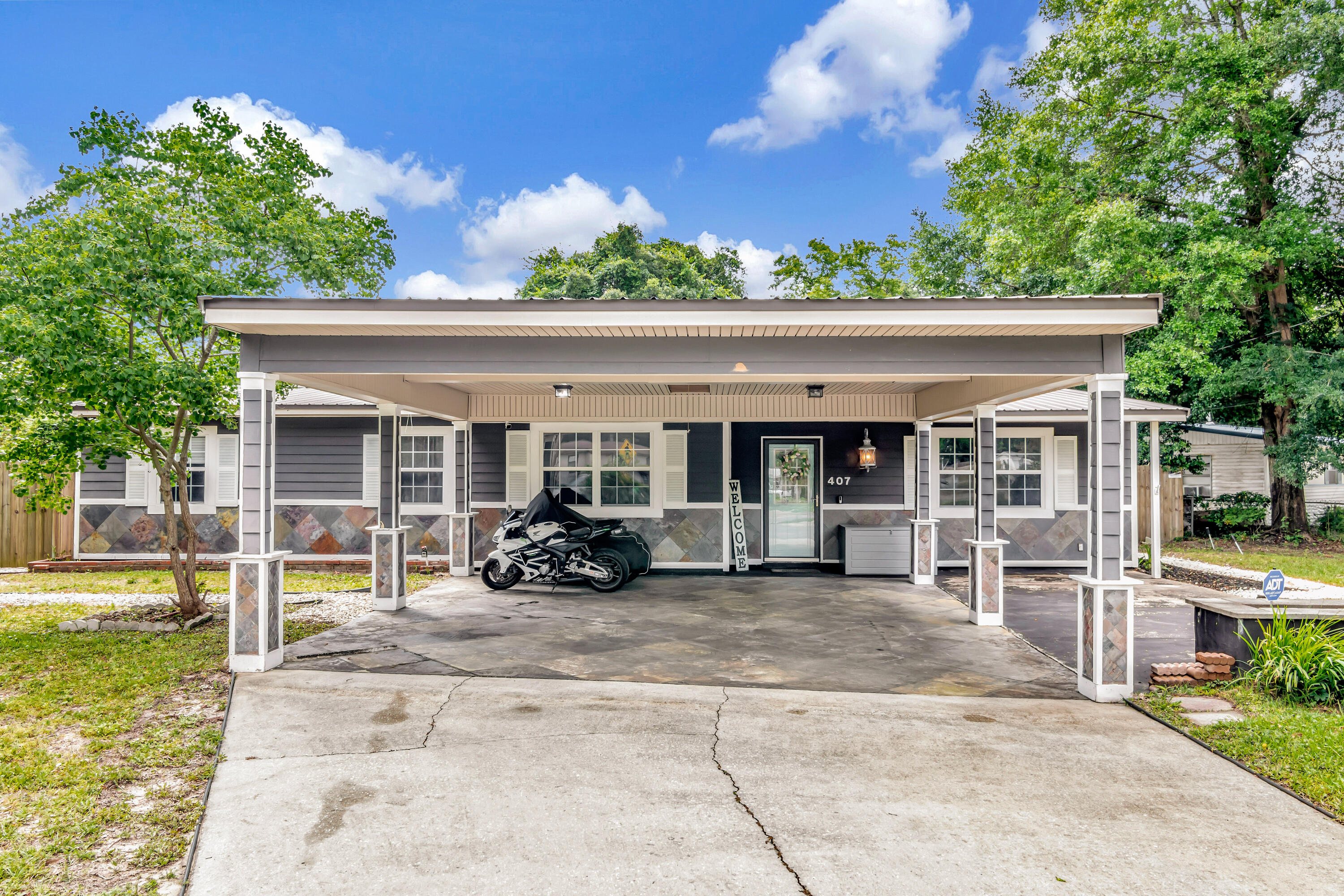 GARNIERS BEACH 3RD - Residential