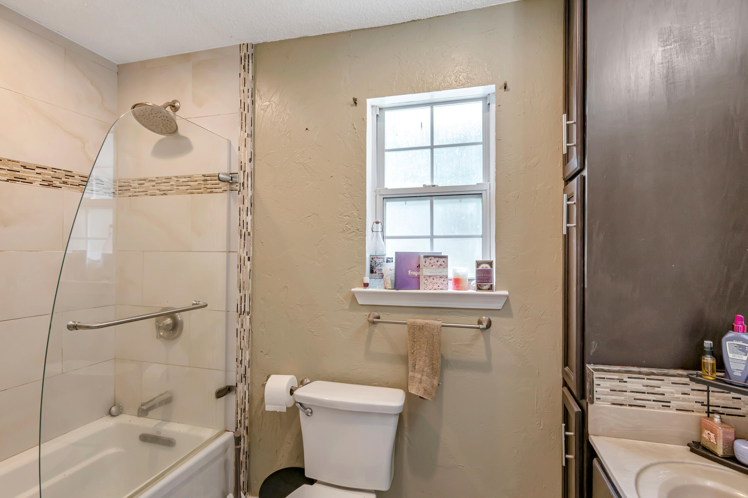 GARNIERS BEACH 3RD - Residential