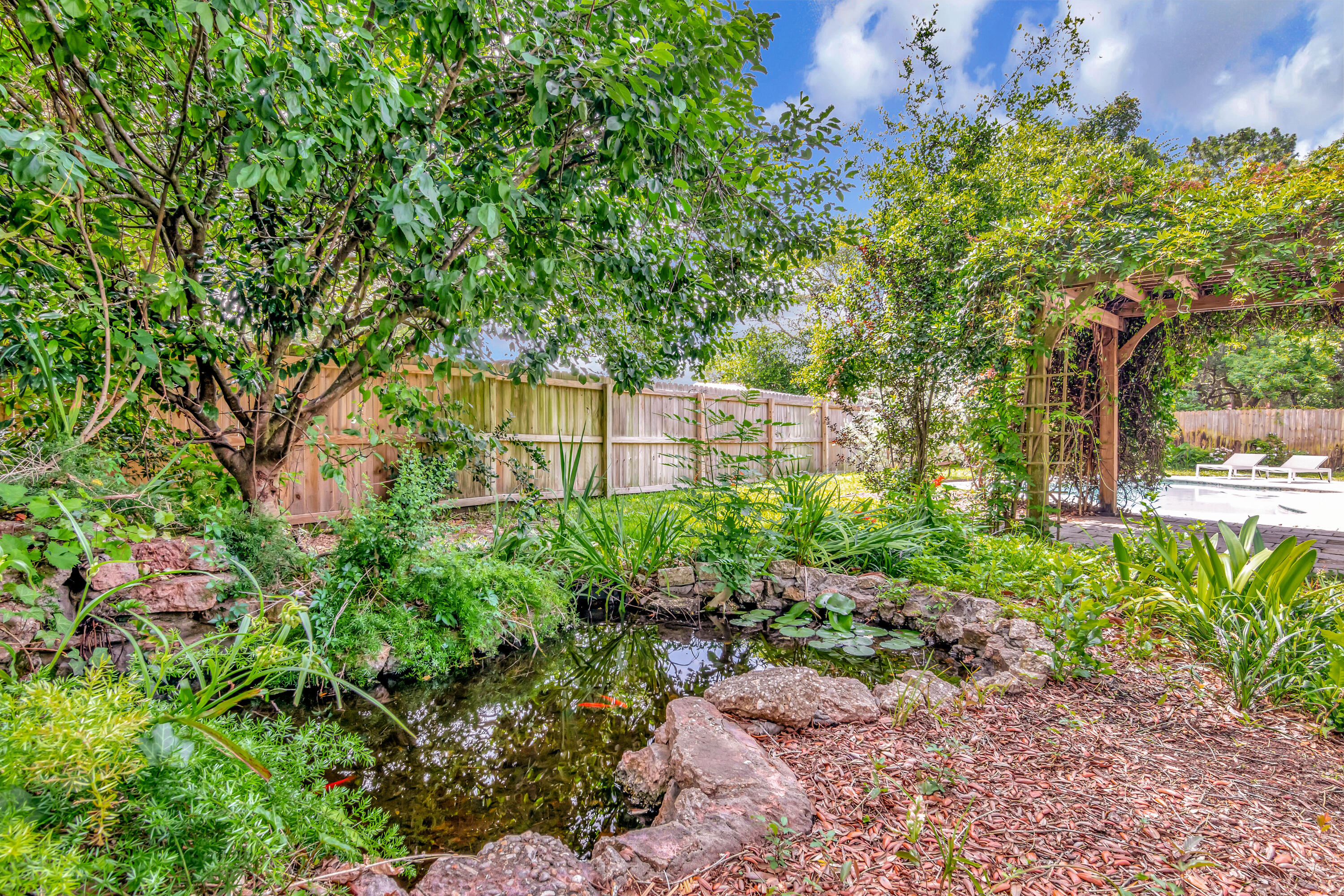 GARNIERS BEACH 3RD - Residential