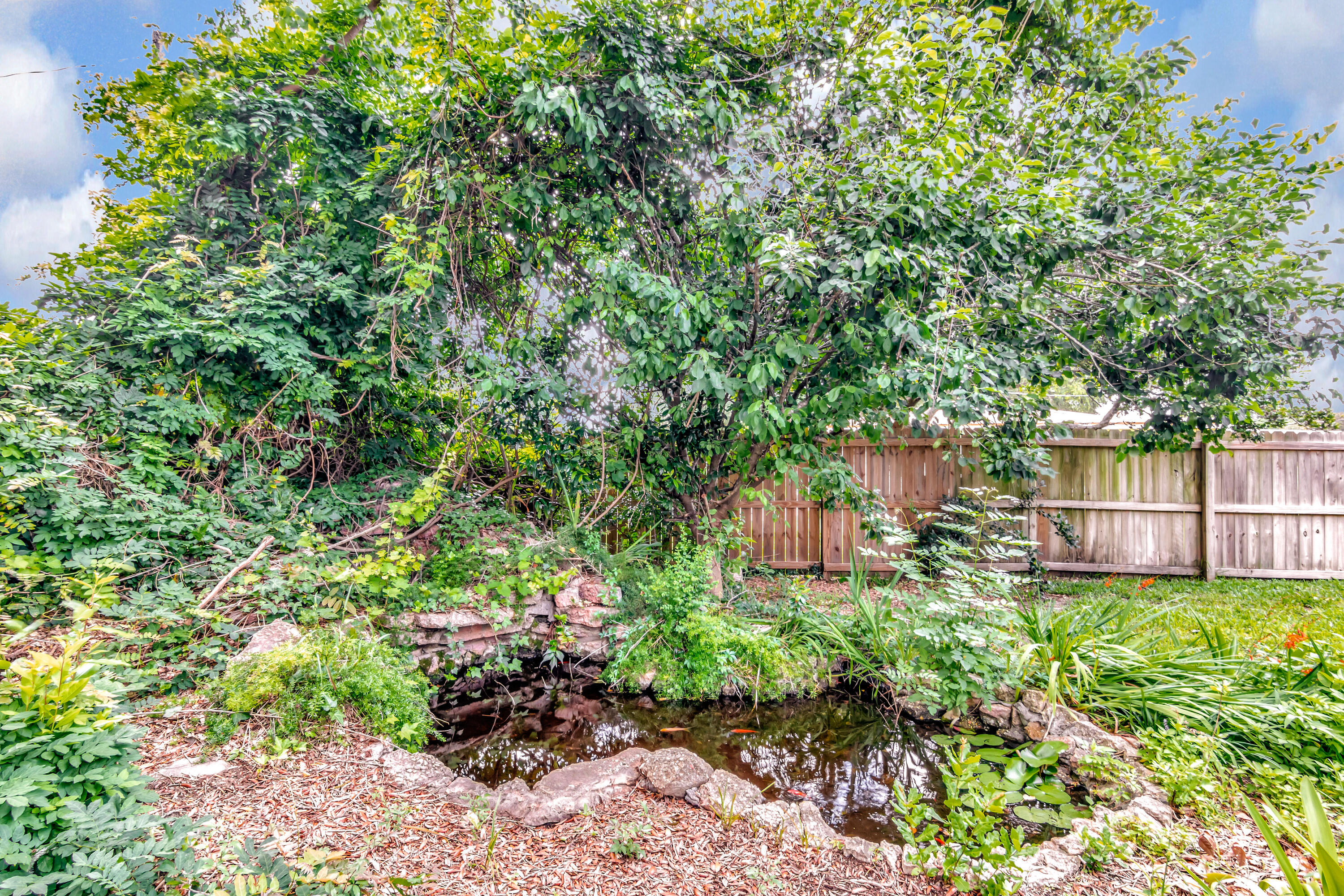 GARNIERS BEACH 3RD - Residential