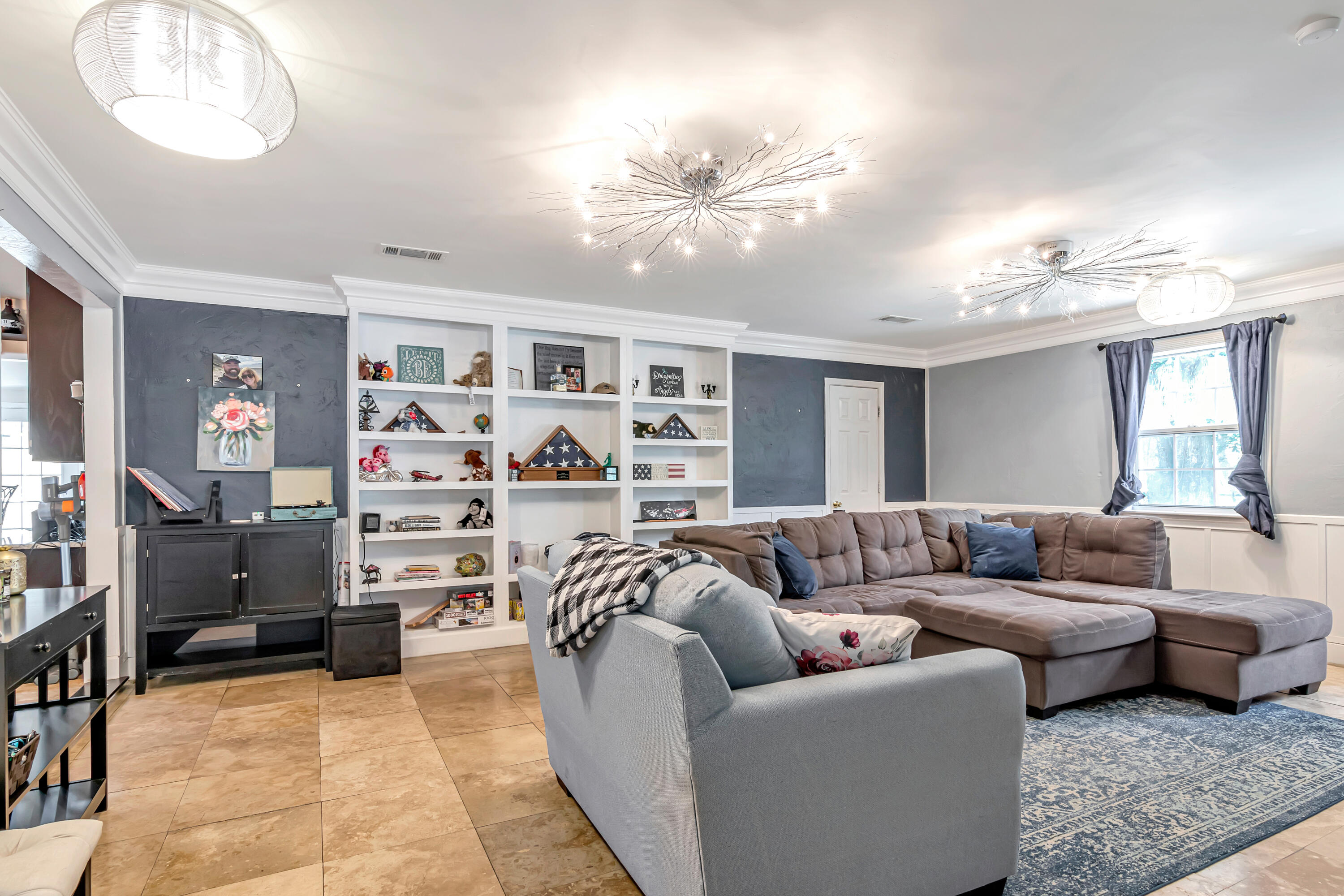 GARNIERS BEACH 3RD - Residential