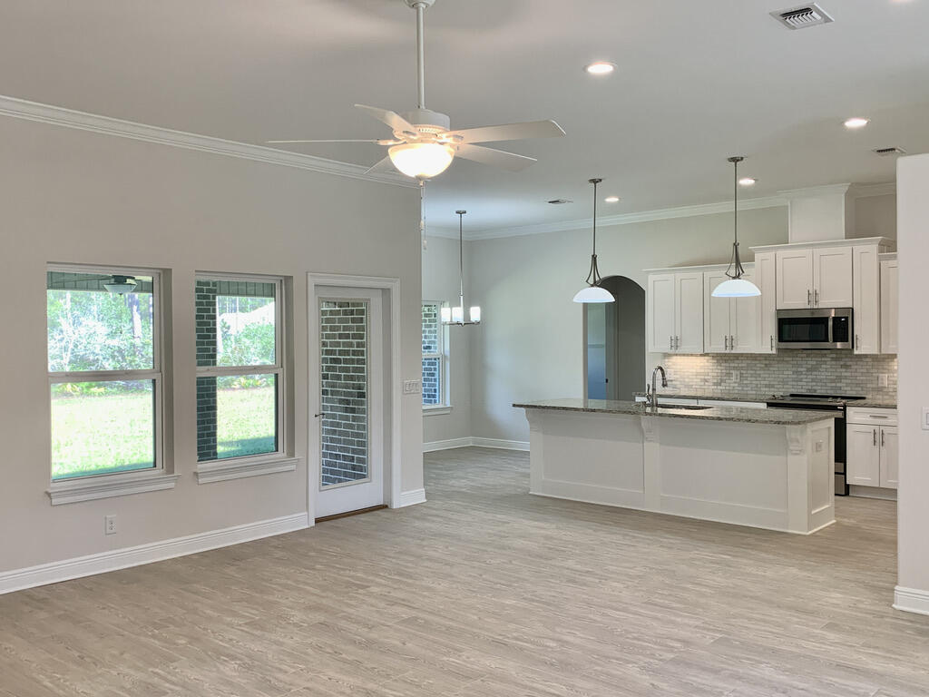 HOLLEY BY THE SEA - Residential