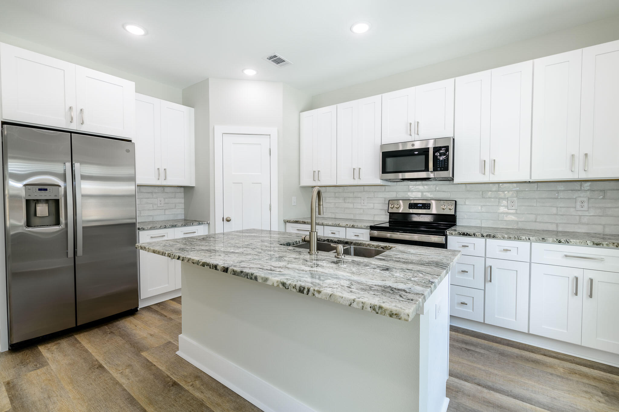 Clearing on Kelly Mill Road ''The Clearing'' - Residential Lease