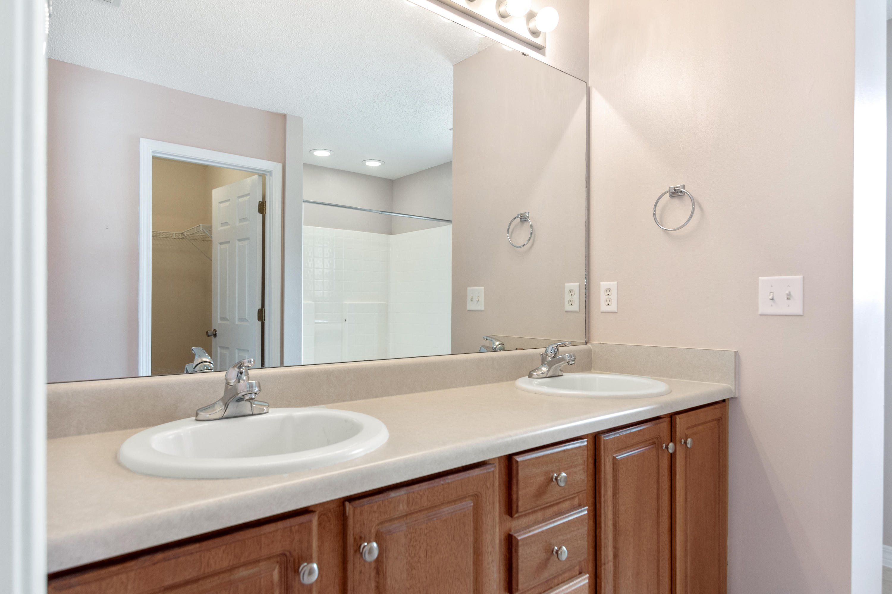 VALLEY CREEK S/D - Residential