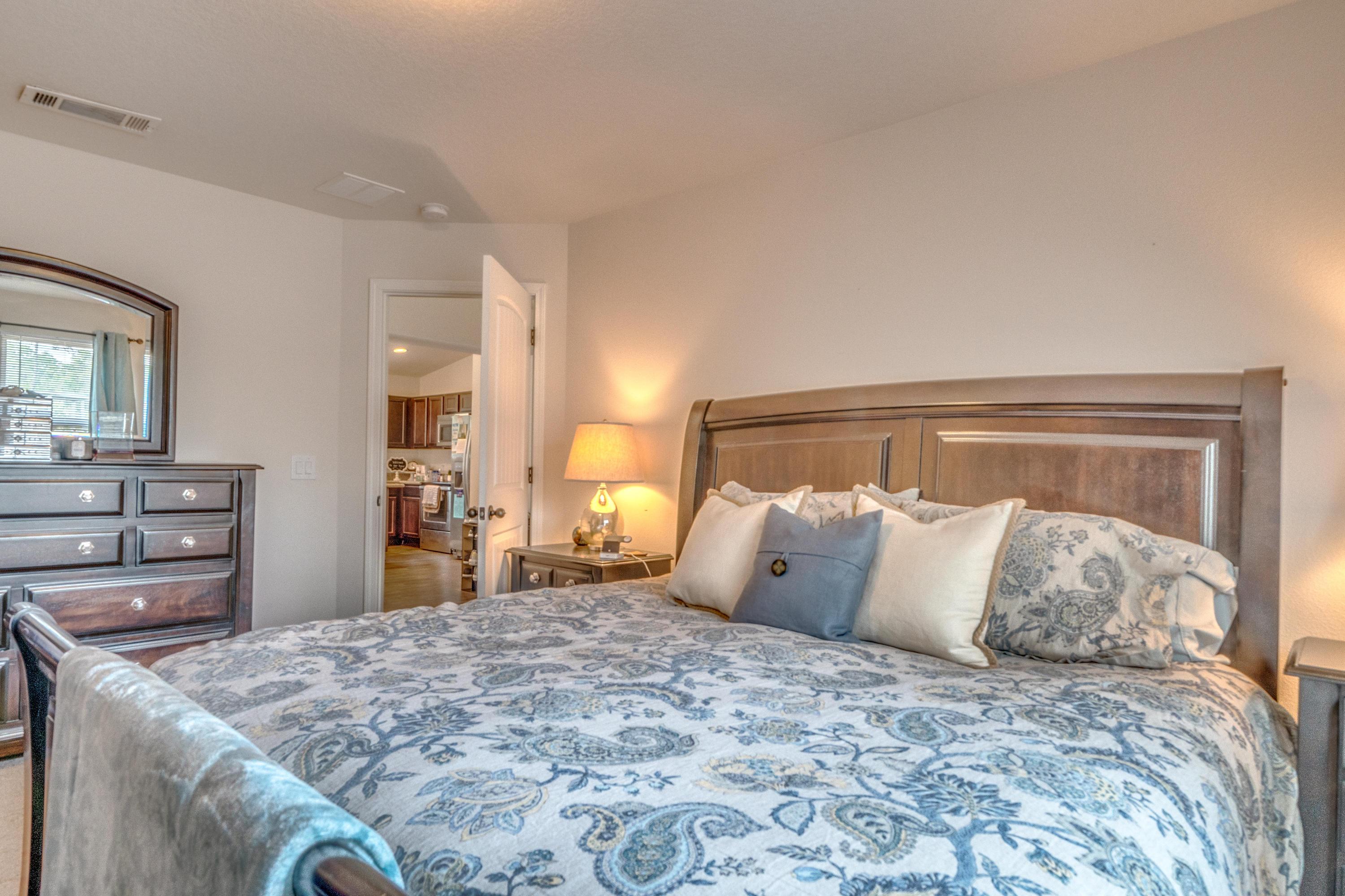 SEROSA ESTATES - Residential