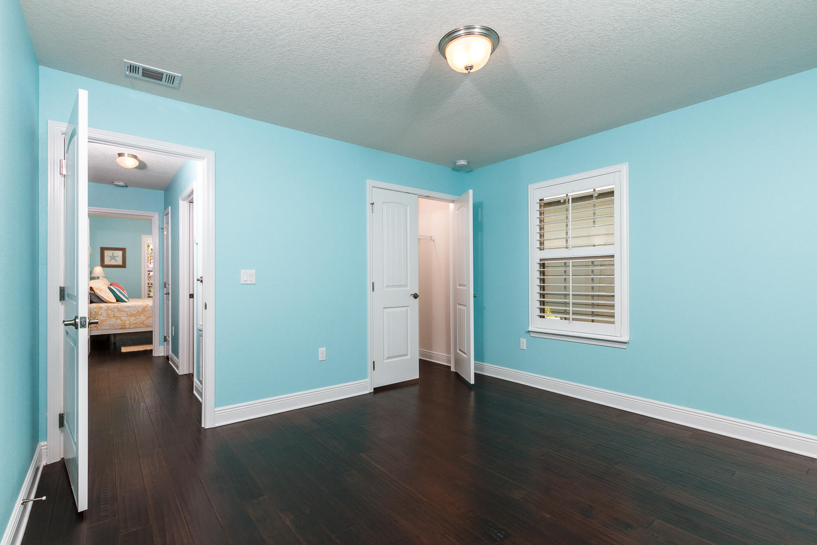 EAGLE BAY - Residential