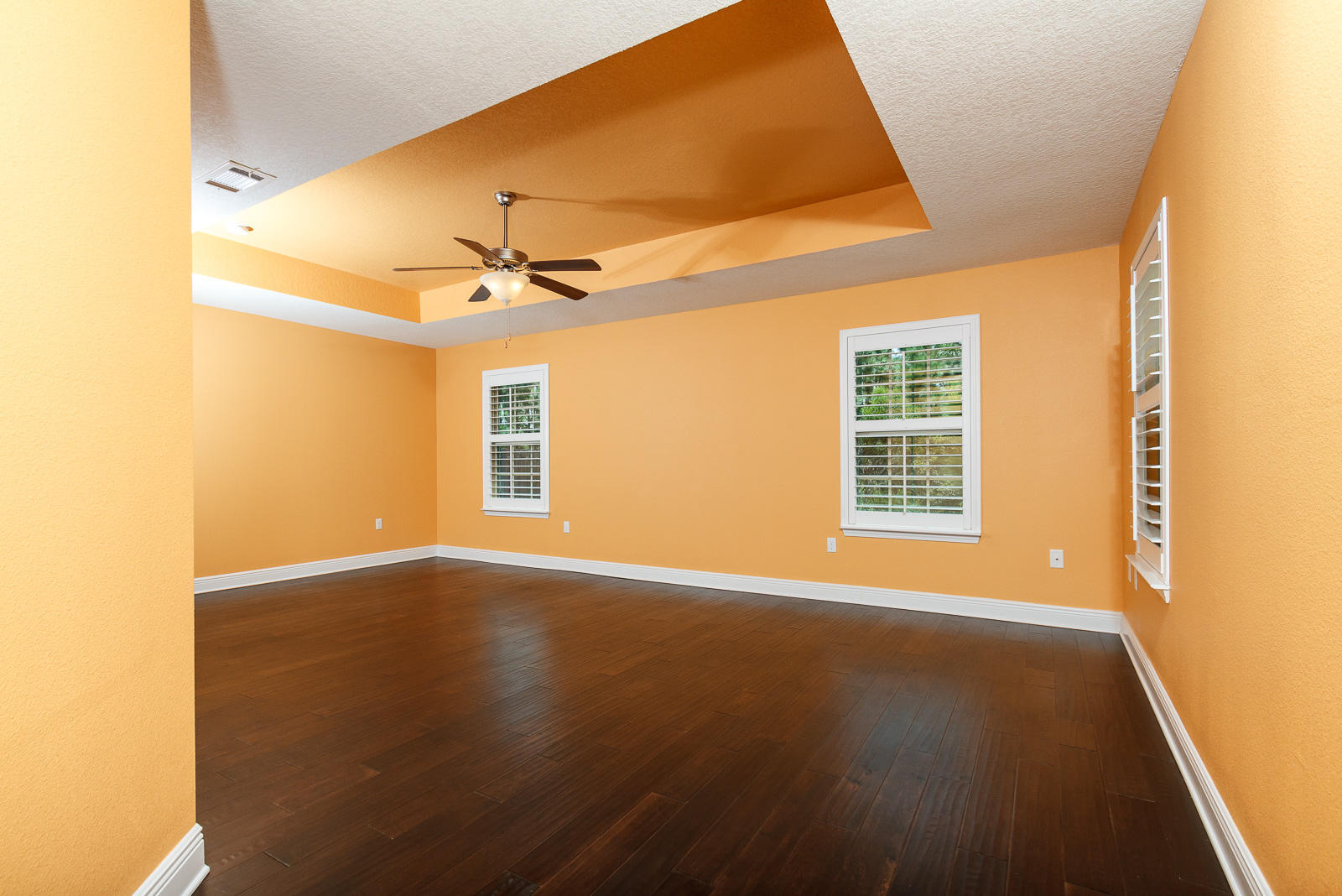 EAGLE BAY - Residential