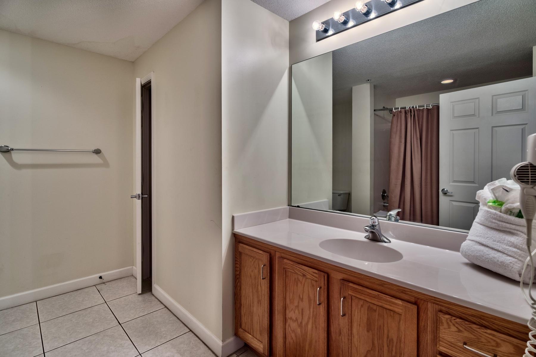 STERLING REEF - Residential