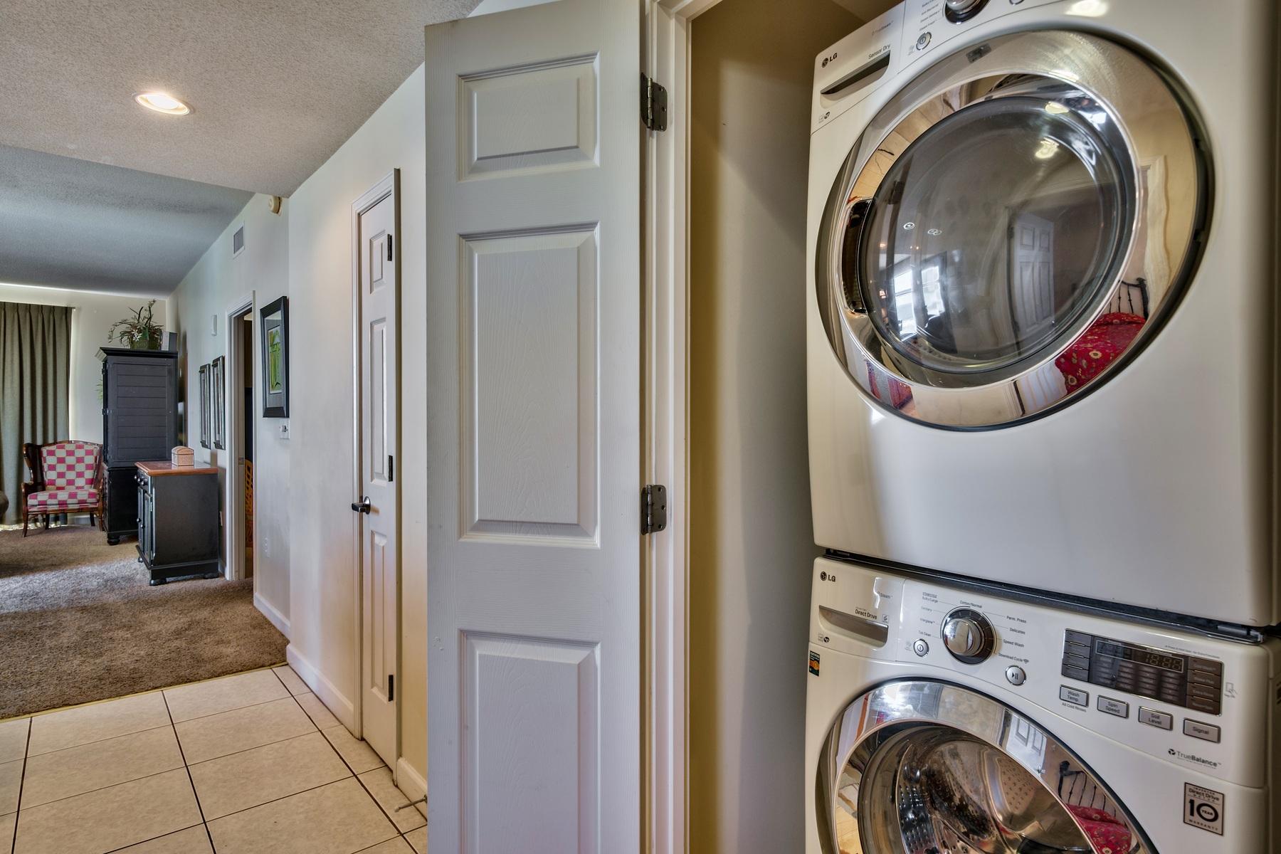 STERLING REEF - Residential