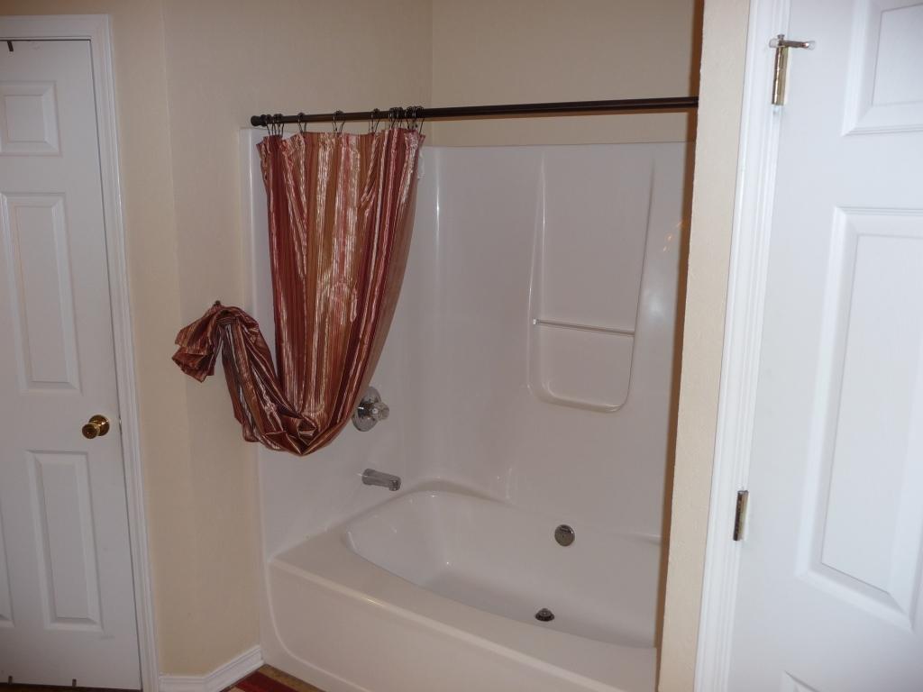 SHADOW OAK S/D - Residential