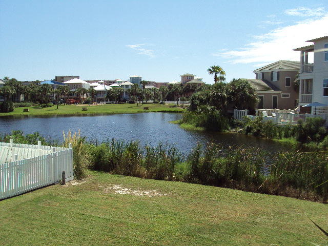 DESTIN POINTE - Residential