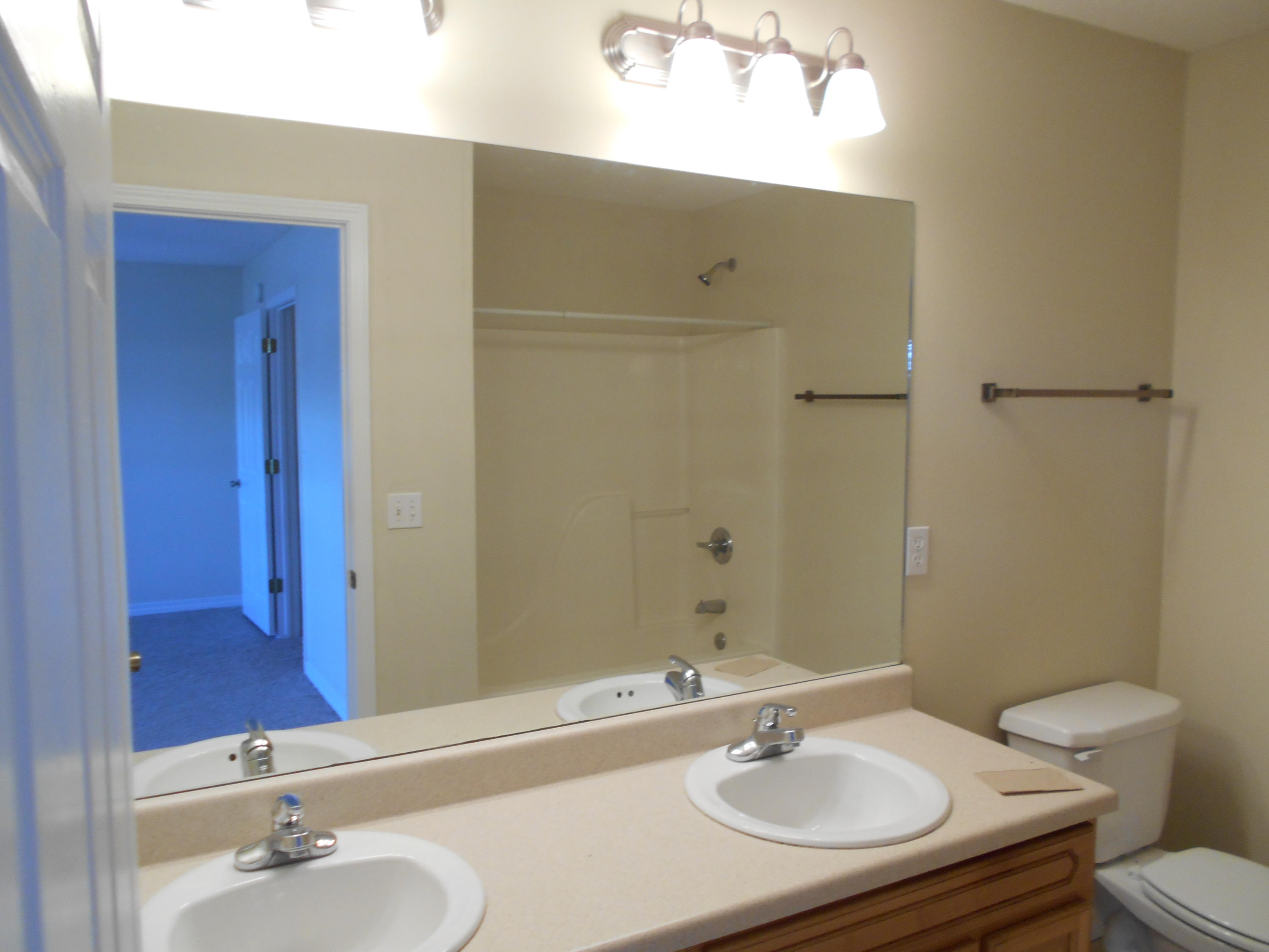 SHILOH PLACE T/H - Residential Lease