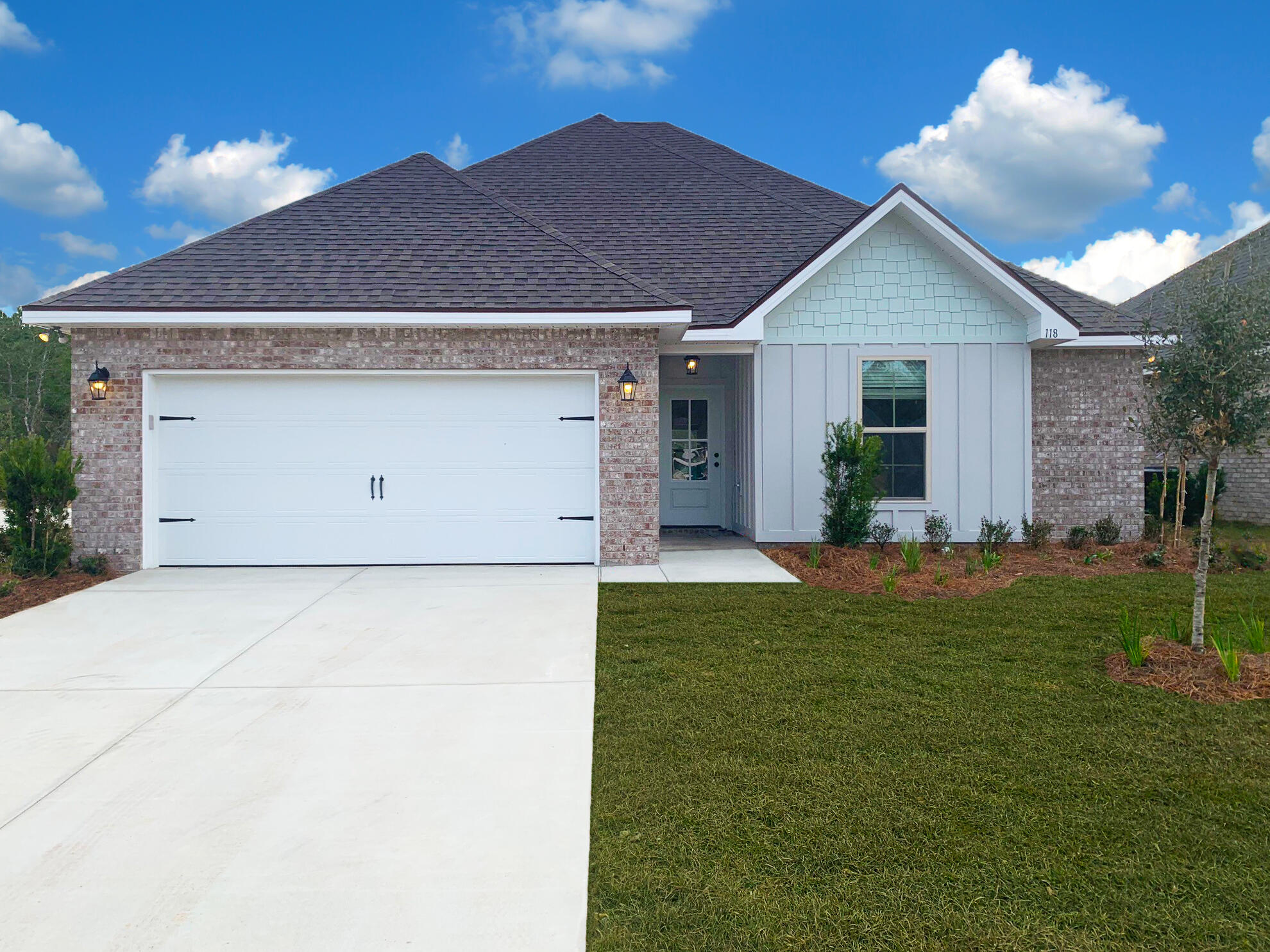 HAMMOCK BAY - MOONSWEPT - Residential