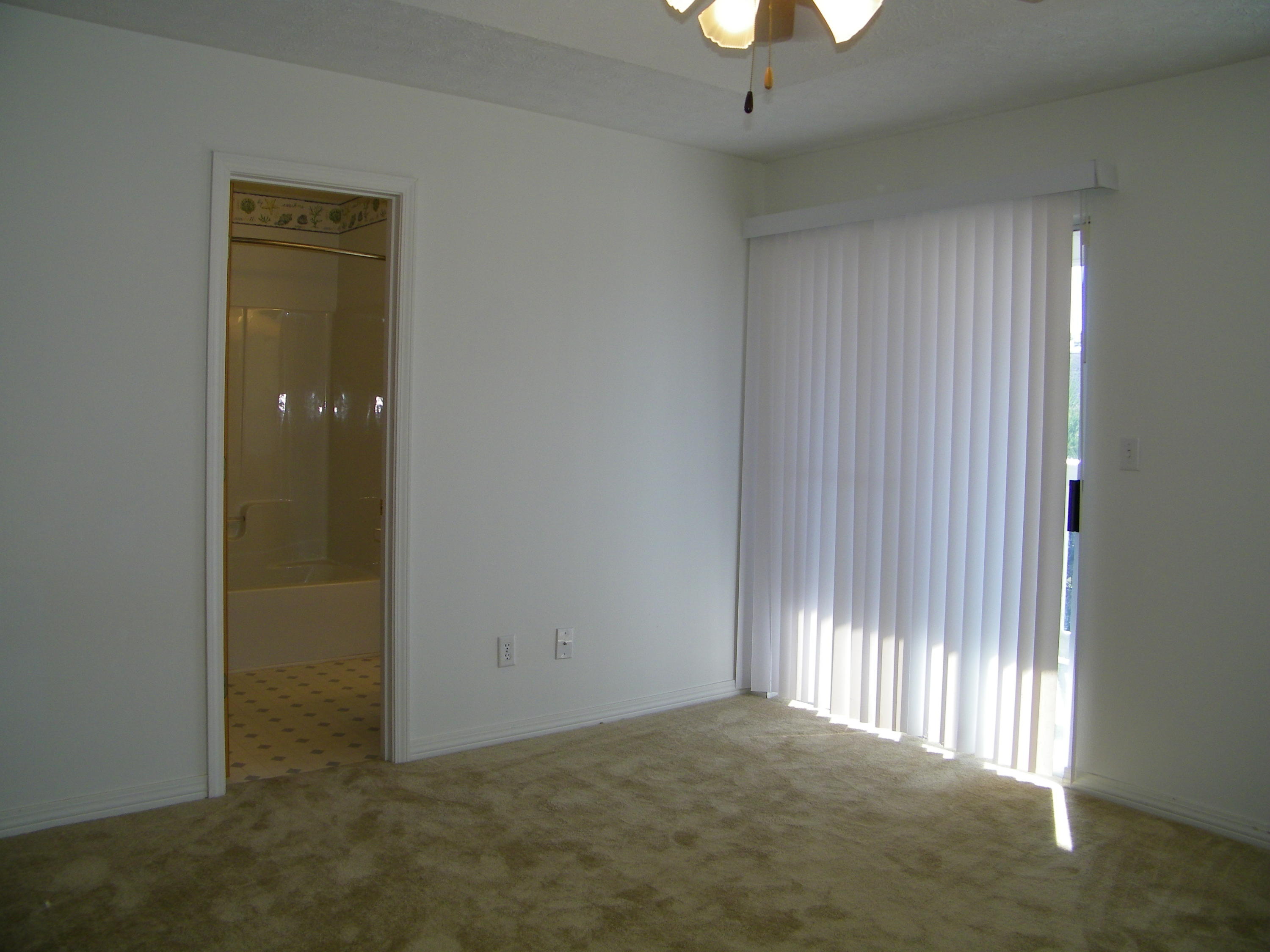 FOREST OAKS PH 3 - Residential Lease