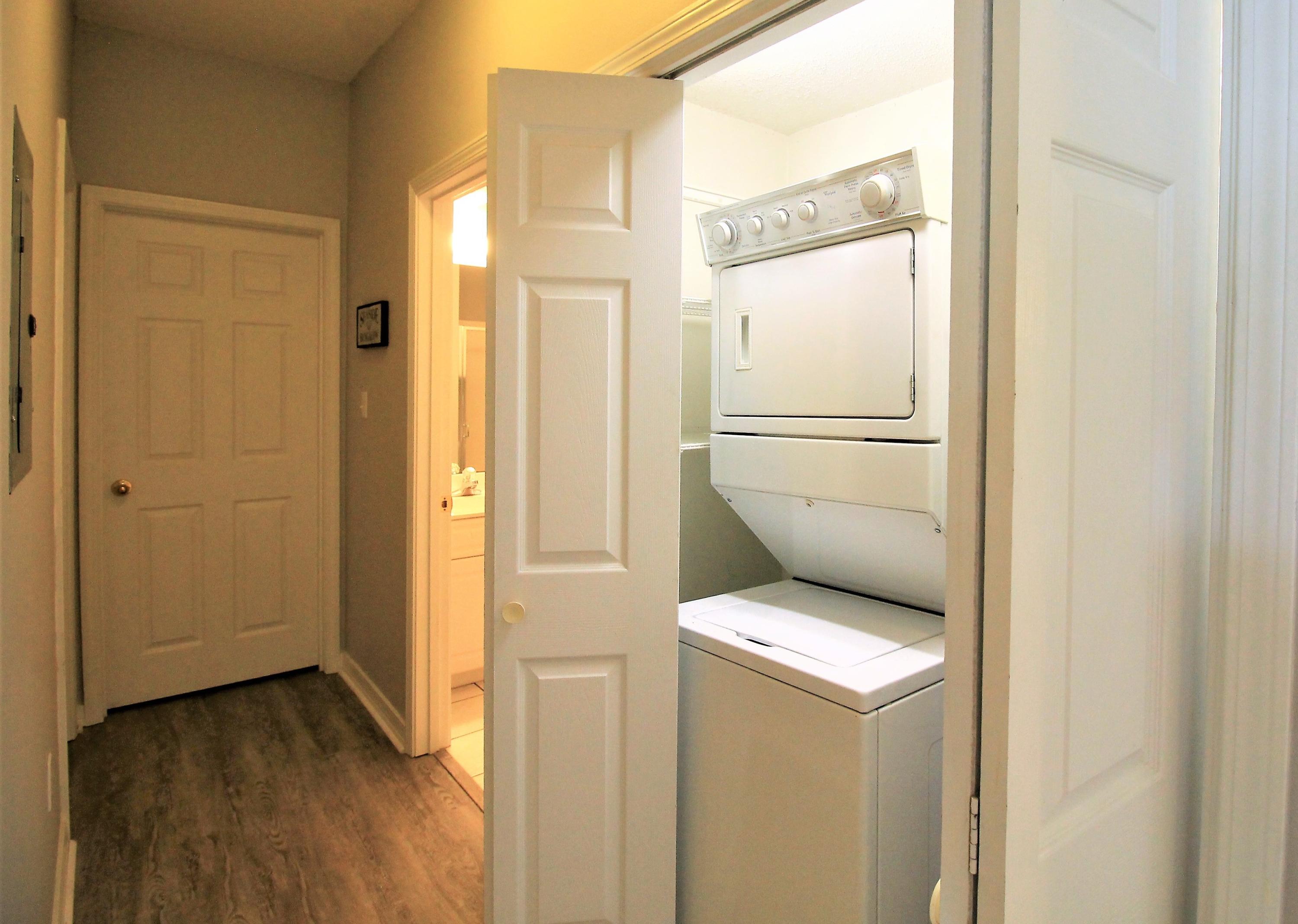 THE OAKS - Residential Lease